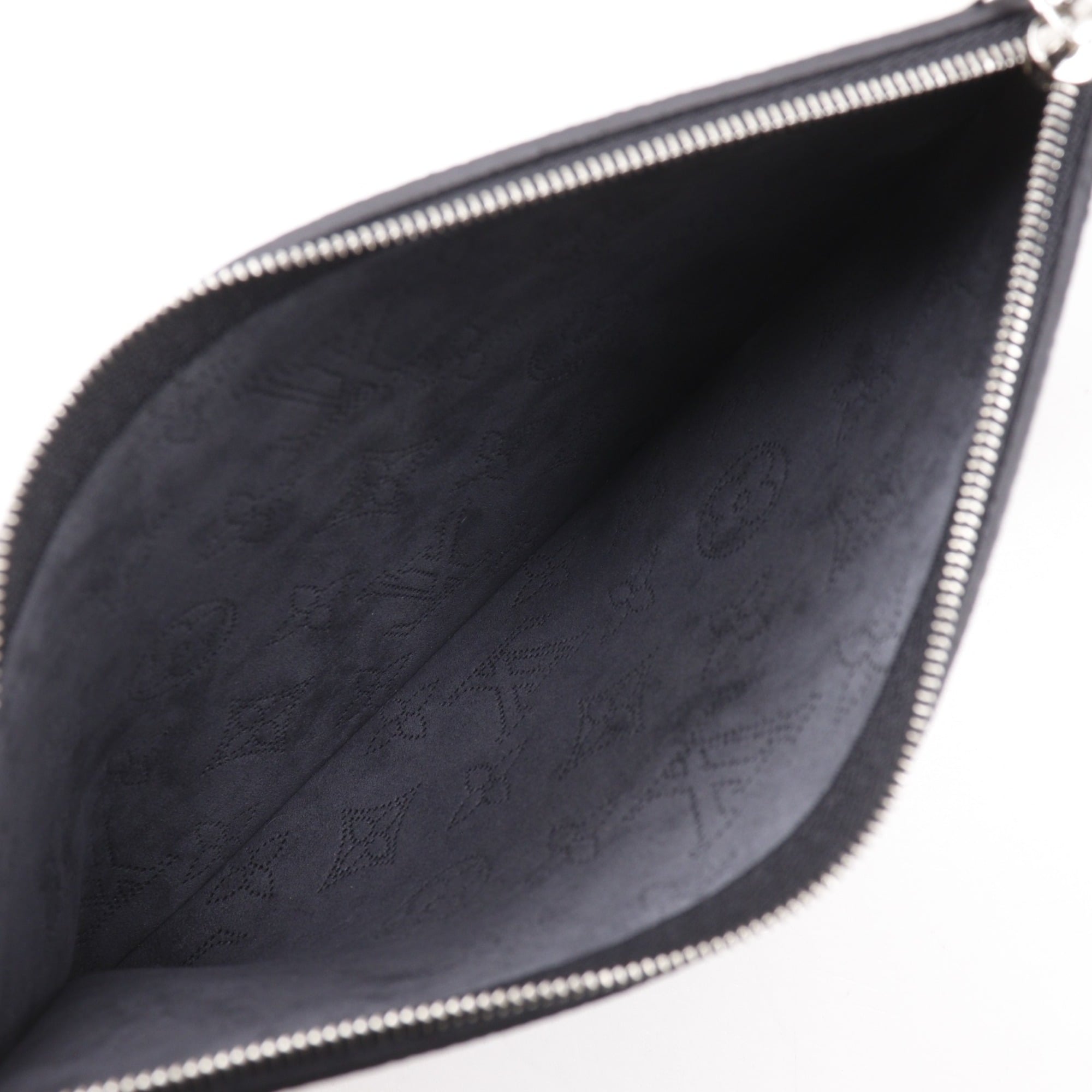 Louis Vuitton Black Noir Monogram Mahina Leather Tote Bag (Pre-Owned)