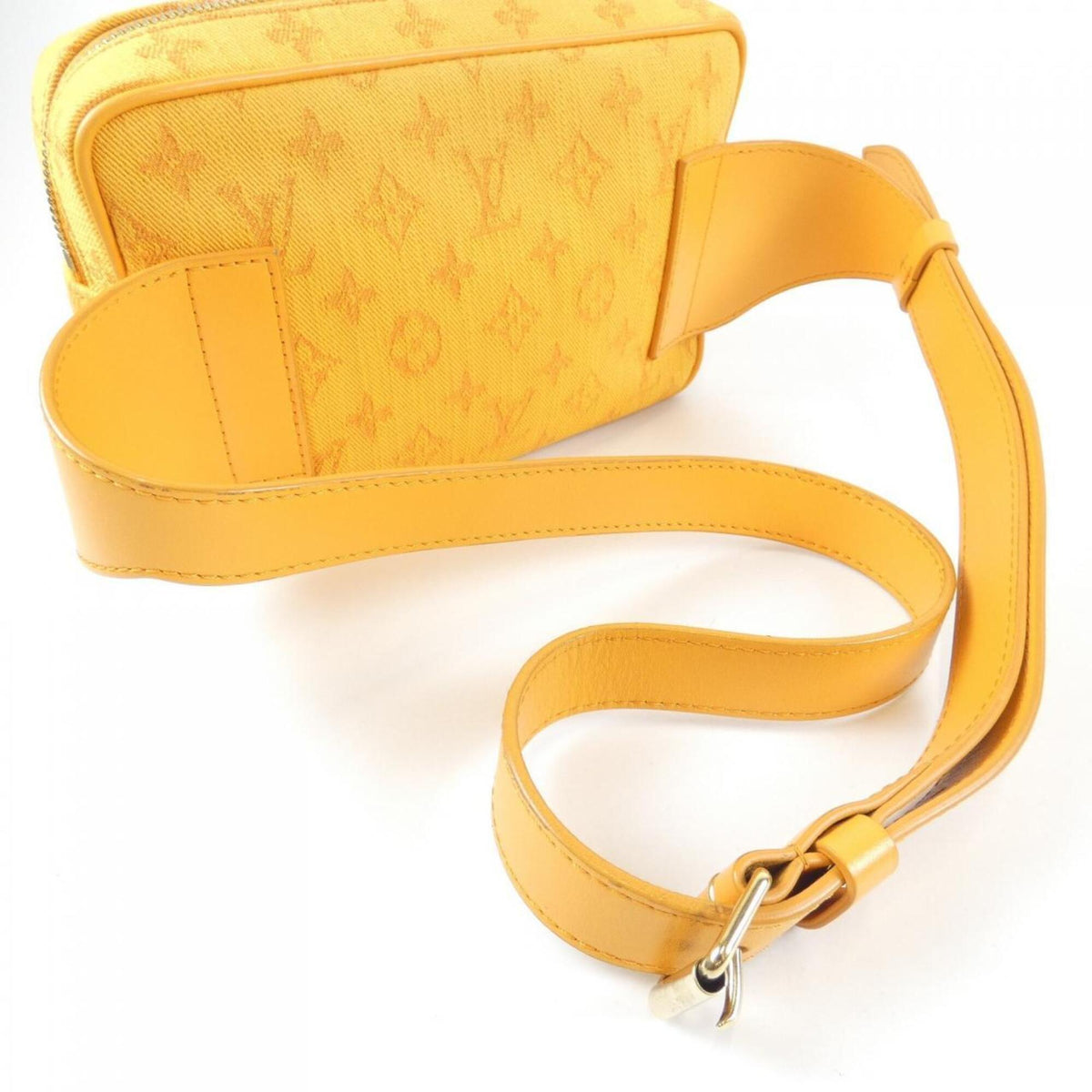 Louis Vuitton Orange Denim Canvas Shoulder Bag (Pre-Owned)
