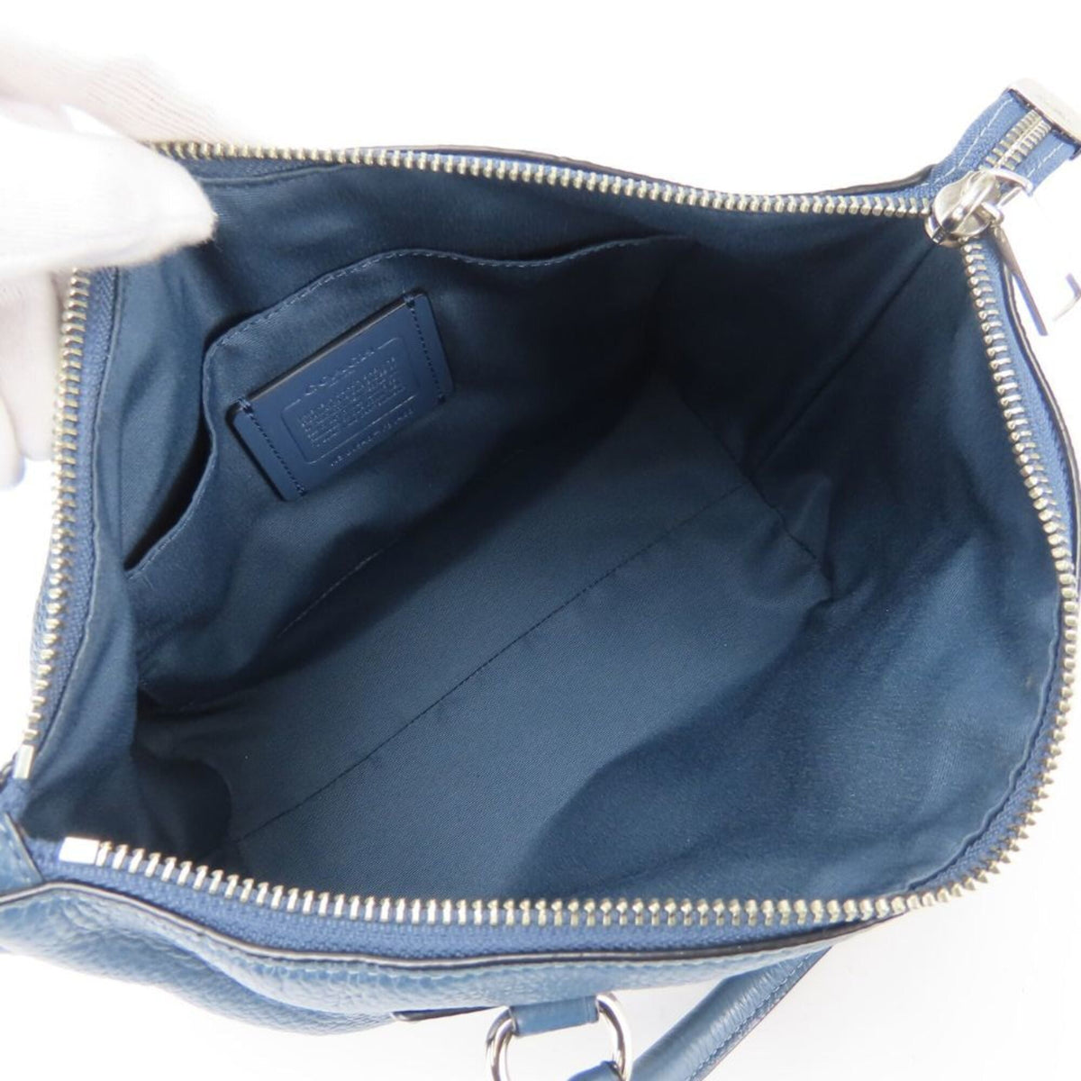Coach Navy Leather Handbag (Pre-Owned)