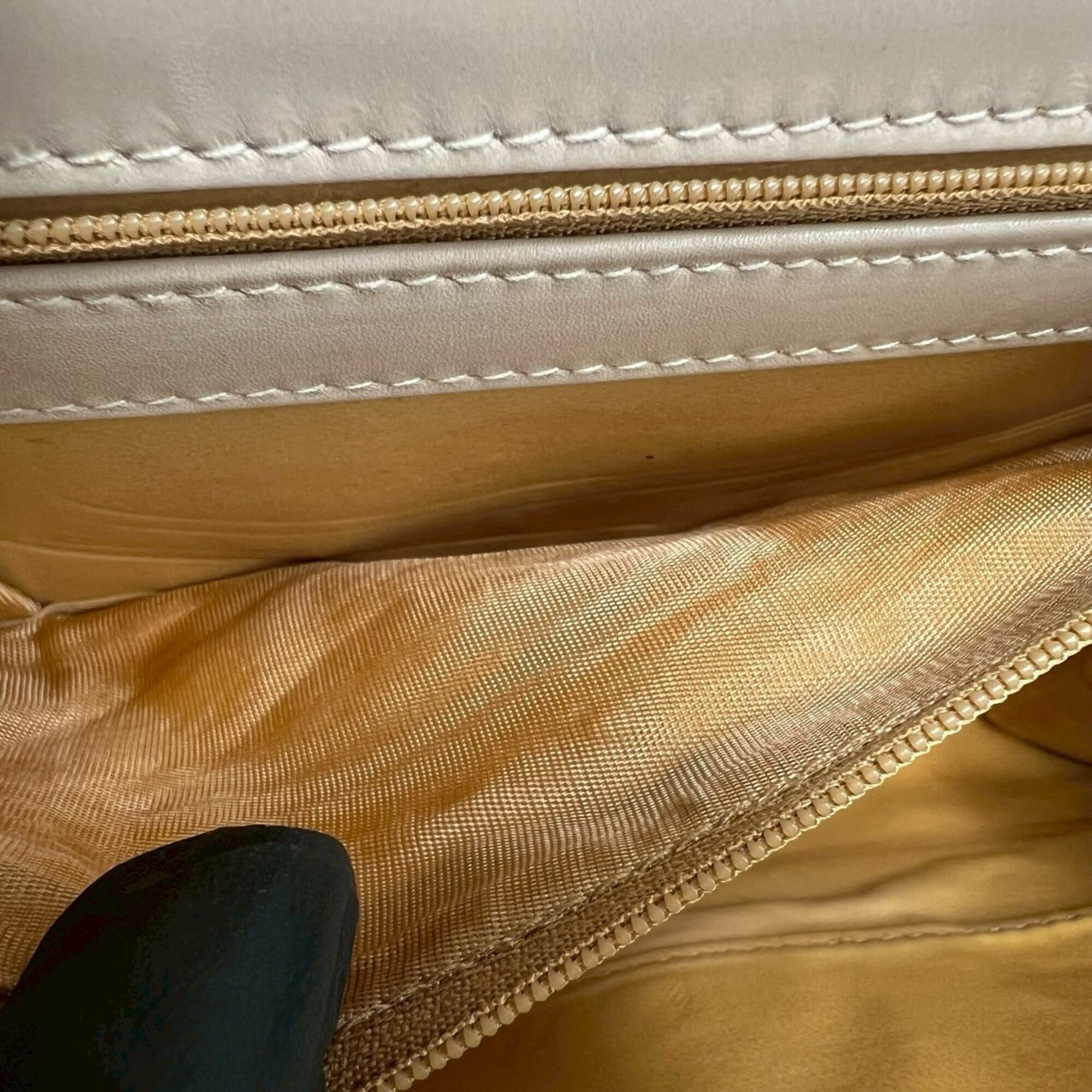 Celine Beige Leather Pochette Shoulder Bag (Pre-Owned)