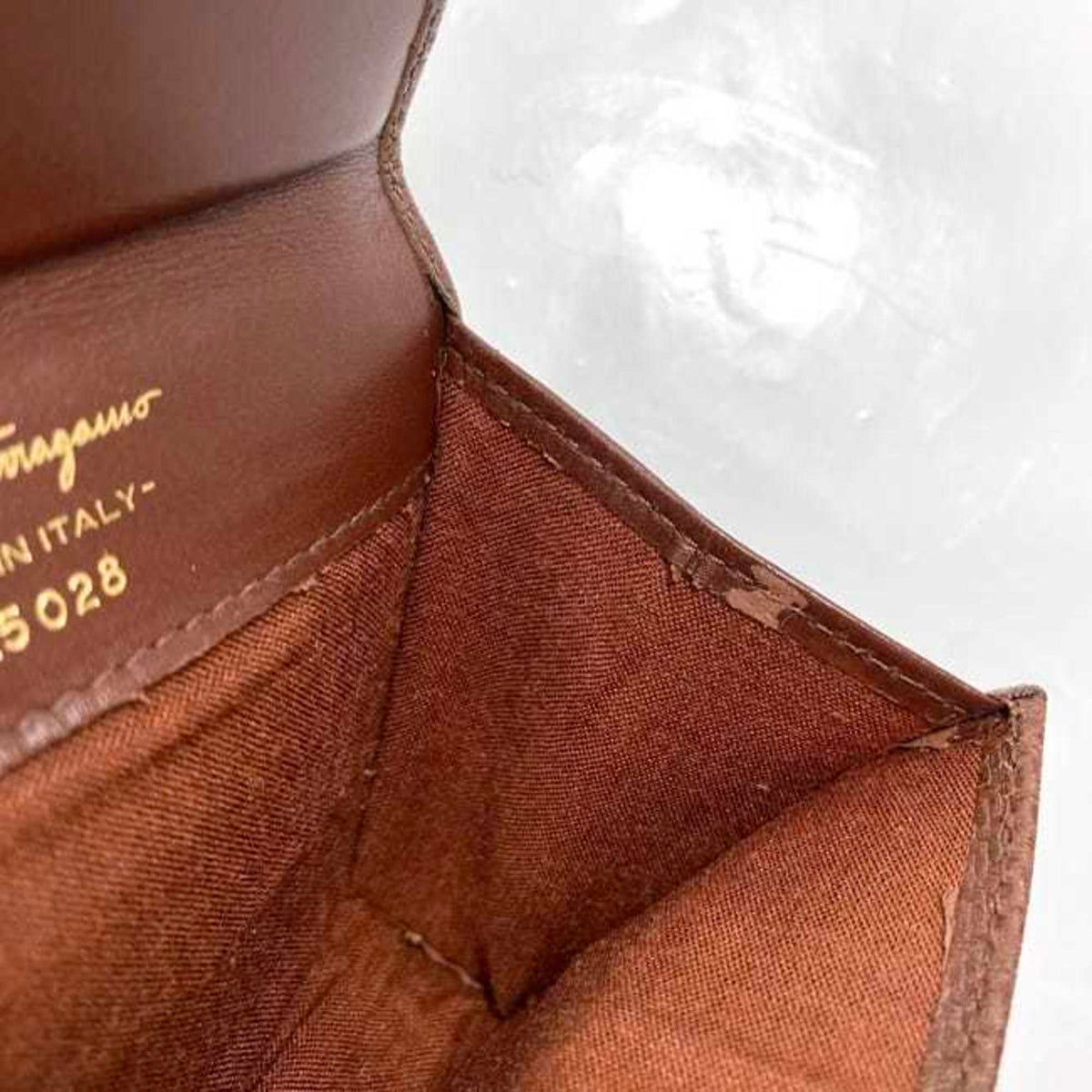 Salvatore Ferragamo Brown Leather Coin Purse/Coin Case (Pre-Owned)
