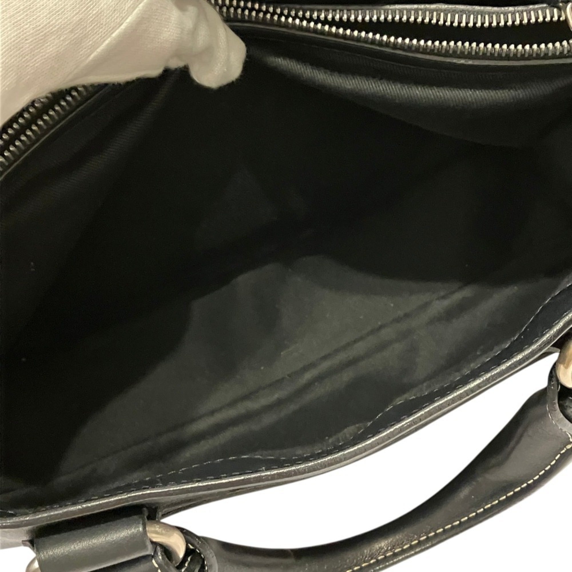 Celine Black Leather Handbag (Pre-Owned)