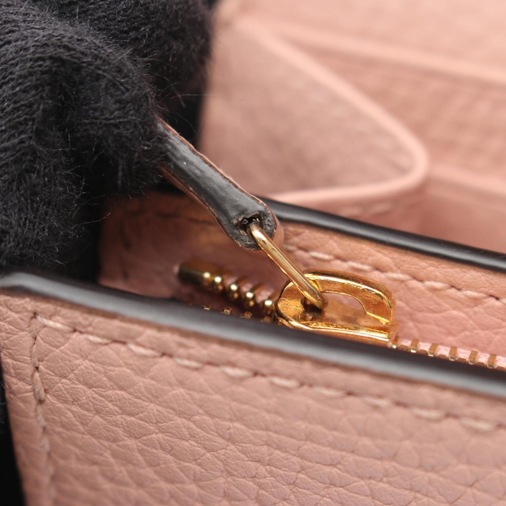 Gucci Pink Leather Wallet (Bi-Fold) (Pre-Owned)