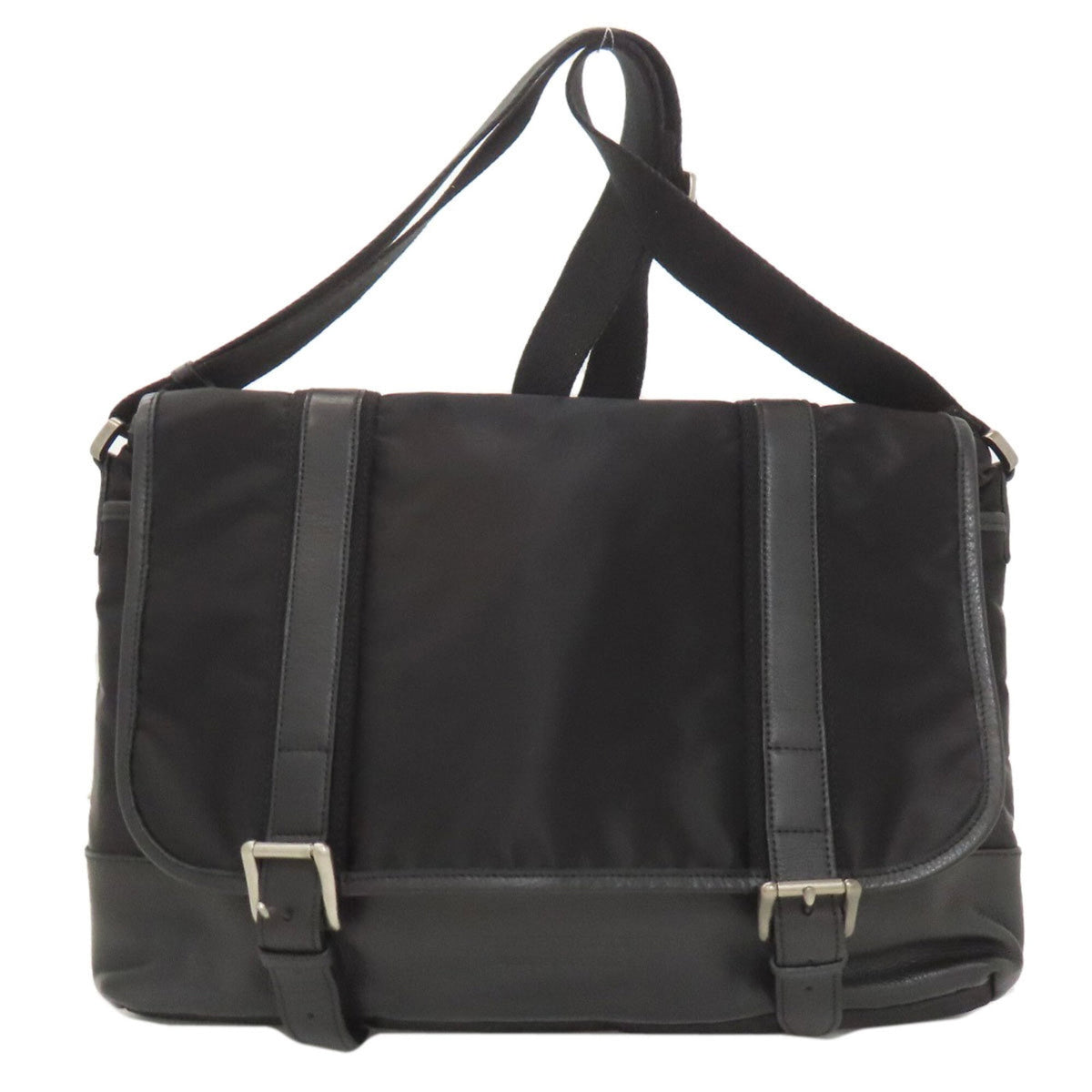 Burberry Black Nylon Shoulder Bag (Pre-Owned)