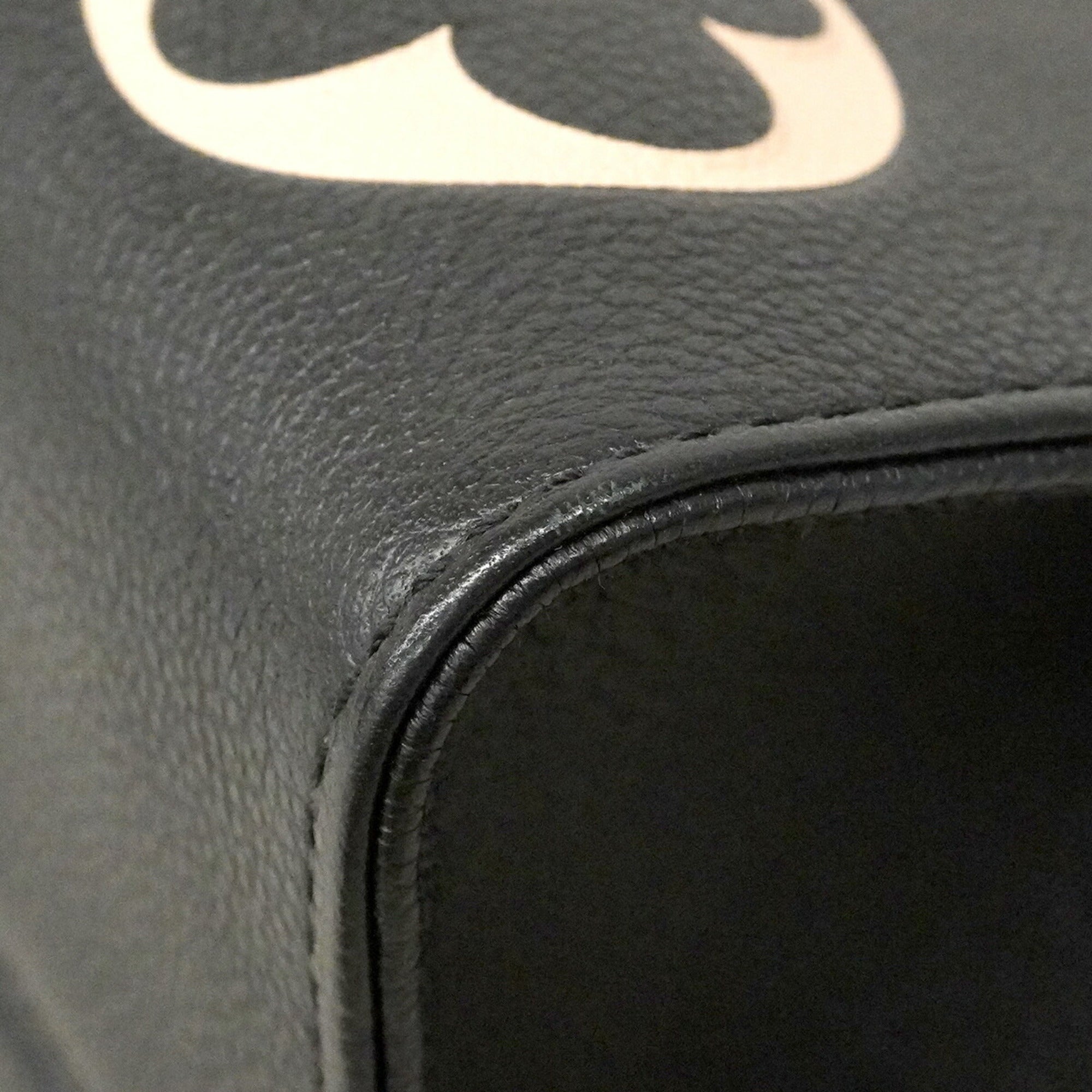 Louis Vuitton Beige Black Tote Bag (Pre-Owned)