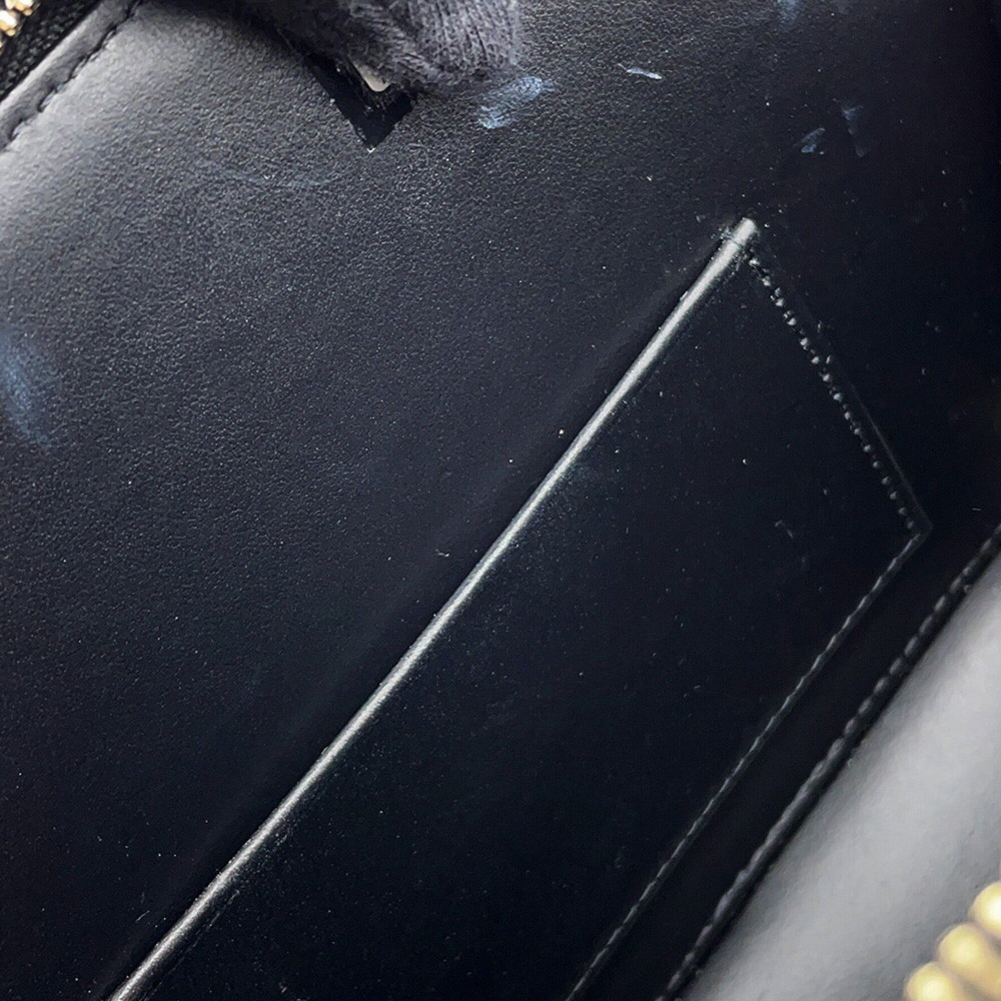 Chanel Matelasse Black Grained Calfskin Handbag Shoulder Bag (Pre-Owned)