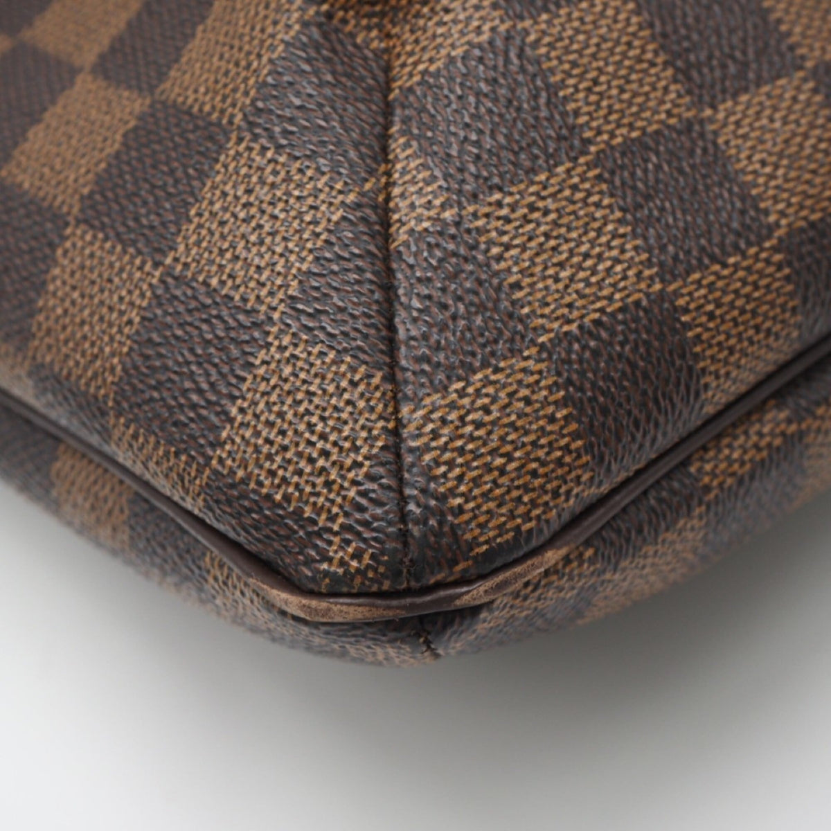 Louis Vuitton Damier Brown Coated Canvas Leather Shoulder Bag (Pre-Owned)