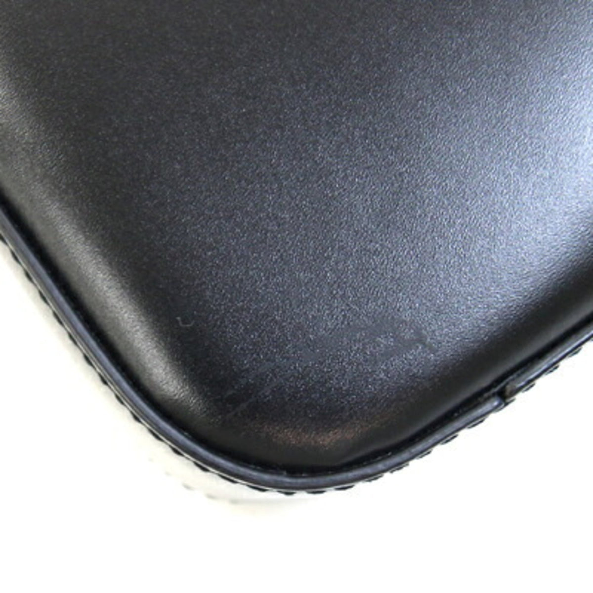 Burberry Black Leather Handbag Shoulder Bag (Pre-Owned)