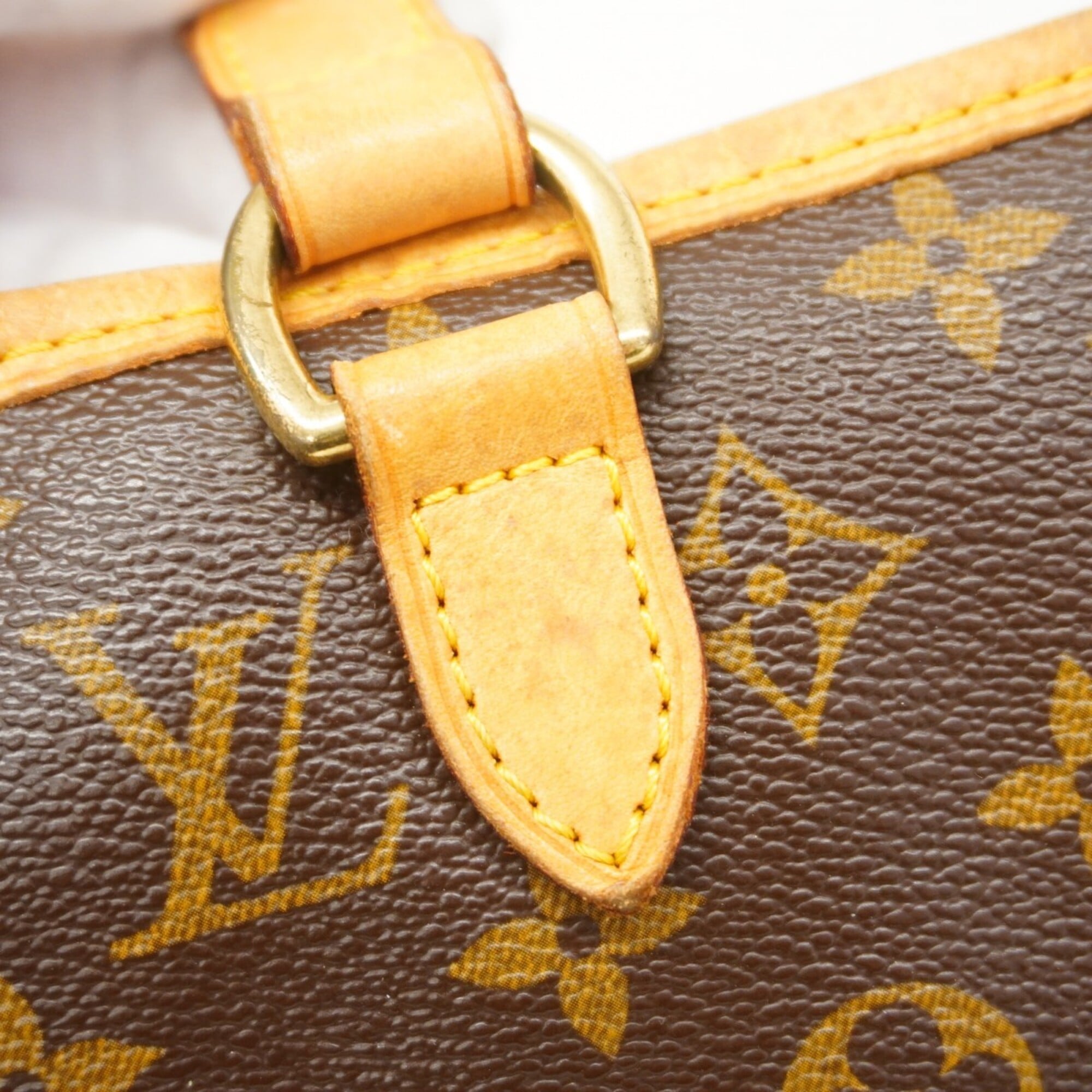 Louis Vuitton Brown Handbag (Pre-Owned)