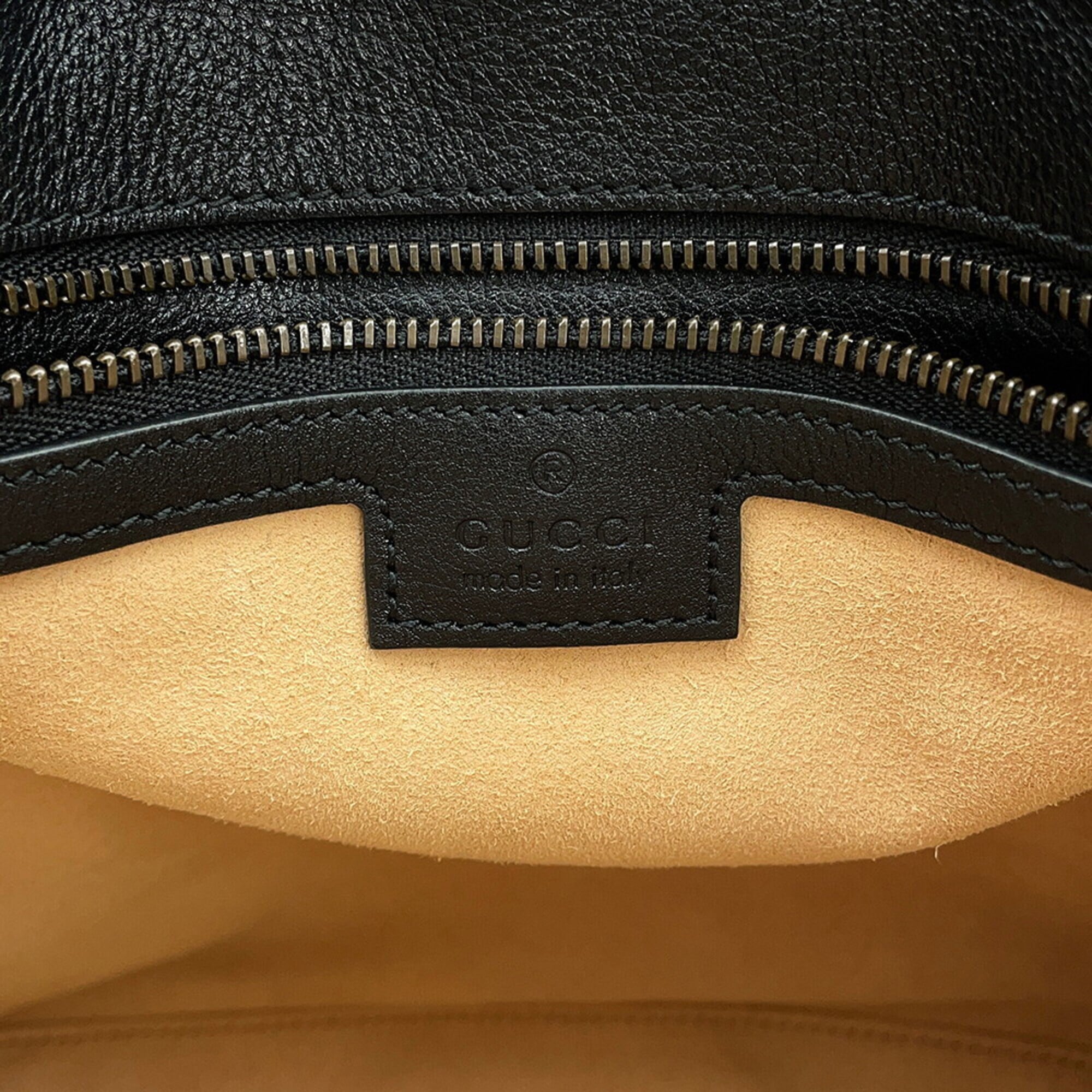 Gucci Black Gray Leather Handbag (Pre-Owned)