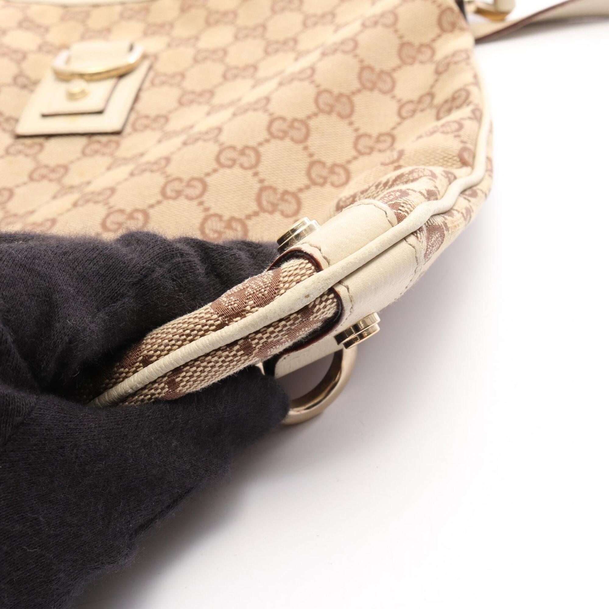 Gucci Beige White Gg Canvas Handbag Shoulder Bag (Pre-Owned)