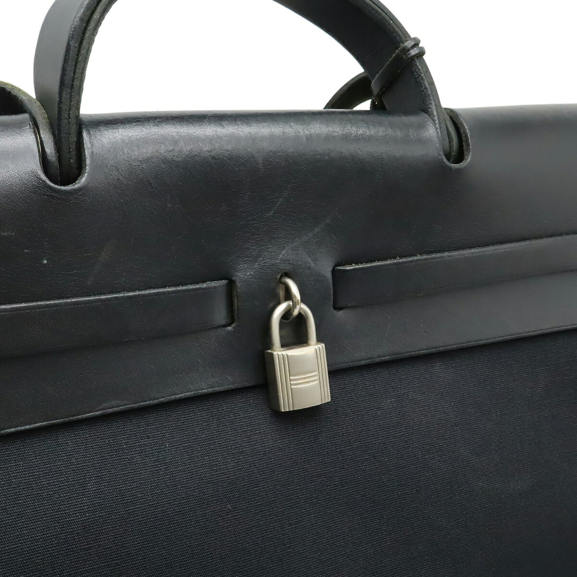 Hermes Black Canvas Handbag Shoulder Bag (Pre-Owned)