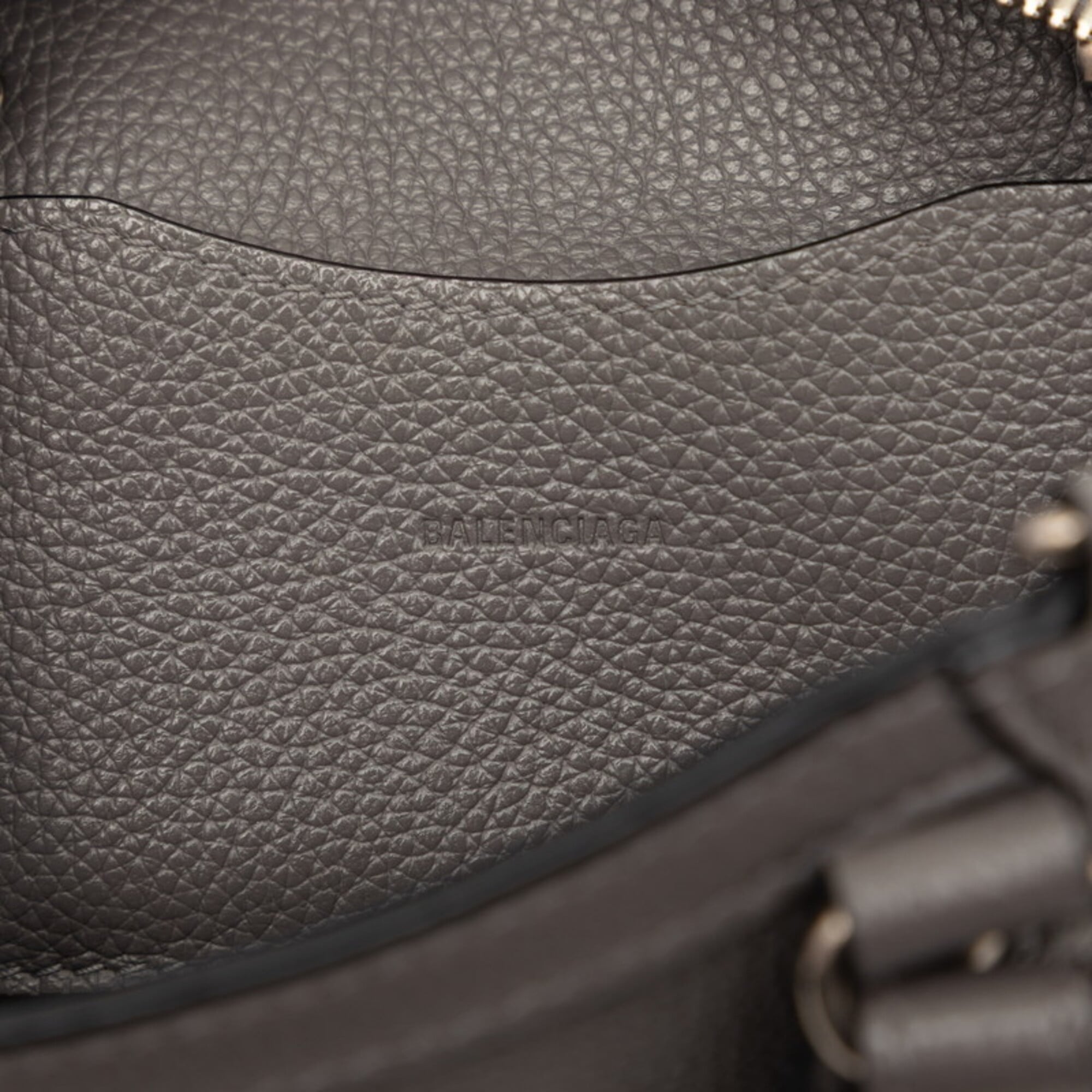 Balenciaga Gray Leather Handbag Shoulder Bag (Pre-Owned)