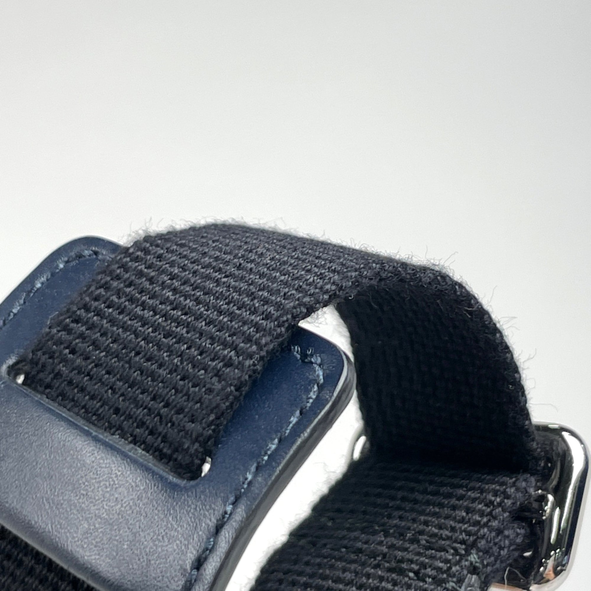 Gucci Navy Leather Messenger Bag Shoulder Bag (Pre-Owned)