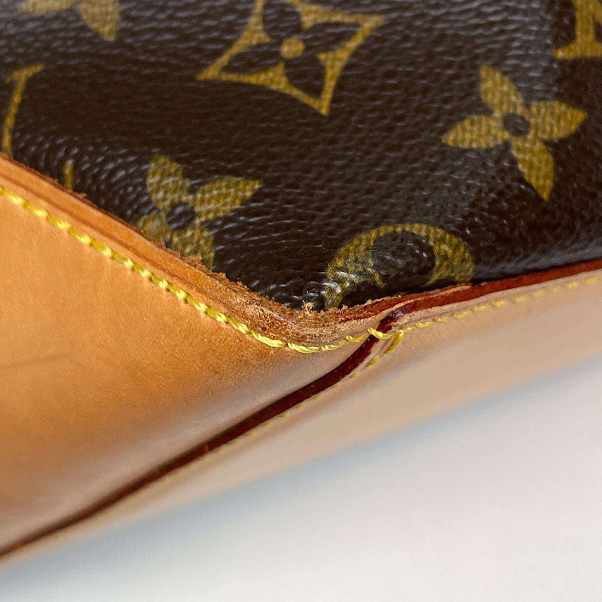 Louis Vuitton Brown Monogram Monogram Shoulder Bag Tote Bag (Pre-Owned)