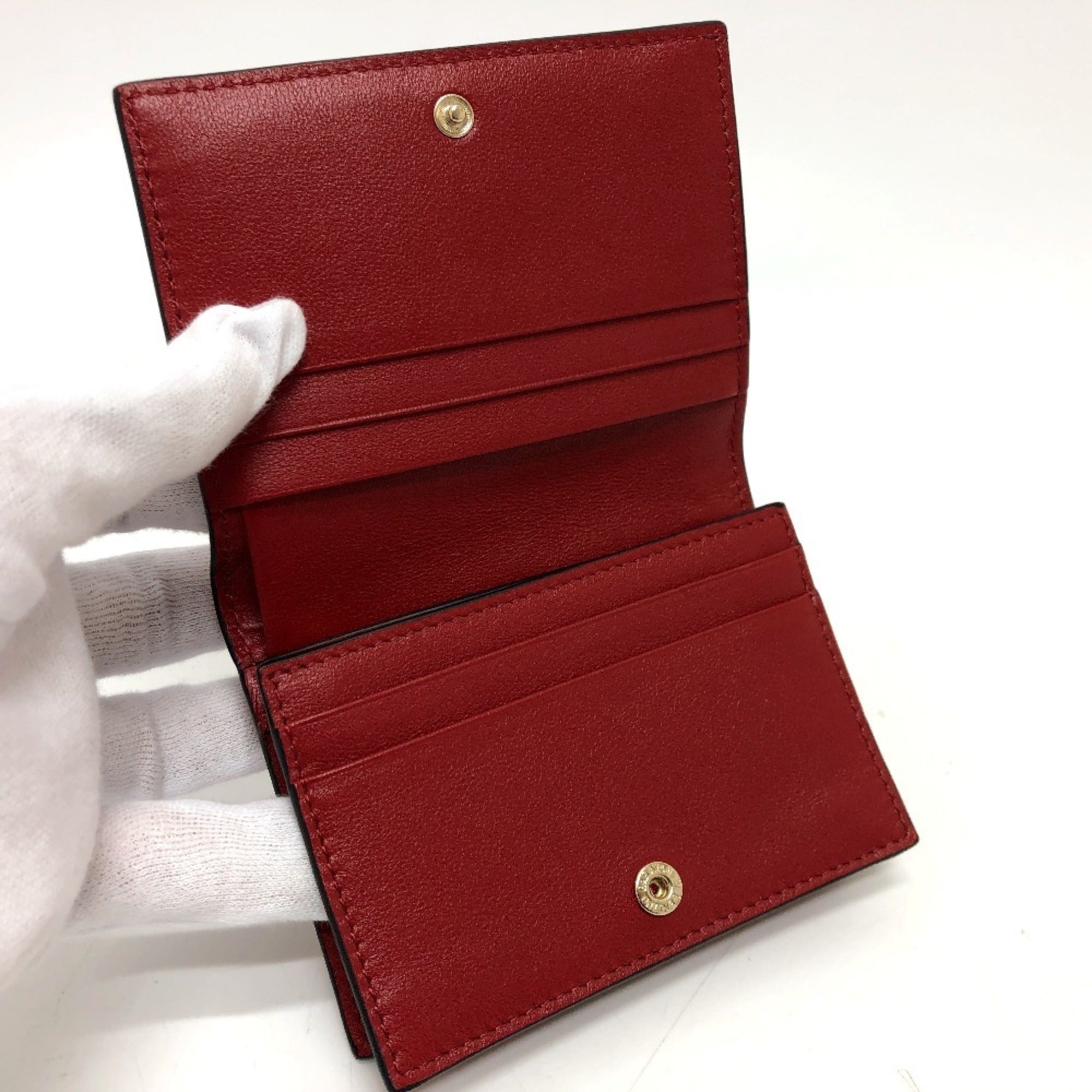 Valentino Red Color Leather Coin Purse/Coin Case (Pre-Owned)