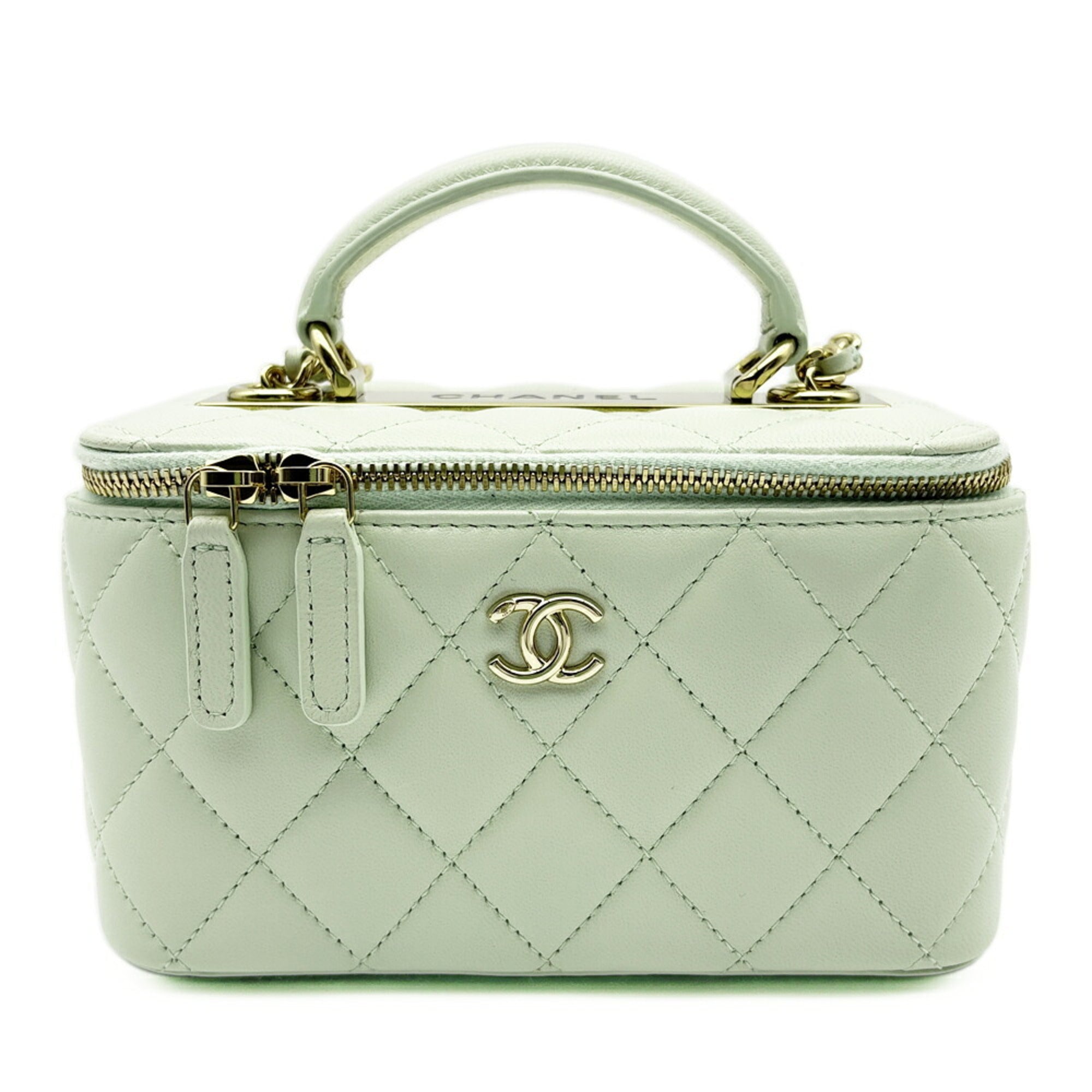 Chanel Light Green Leather Shoulder Bag (Pre-Owned)