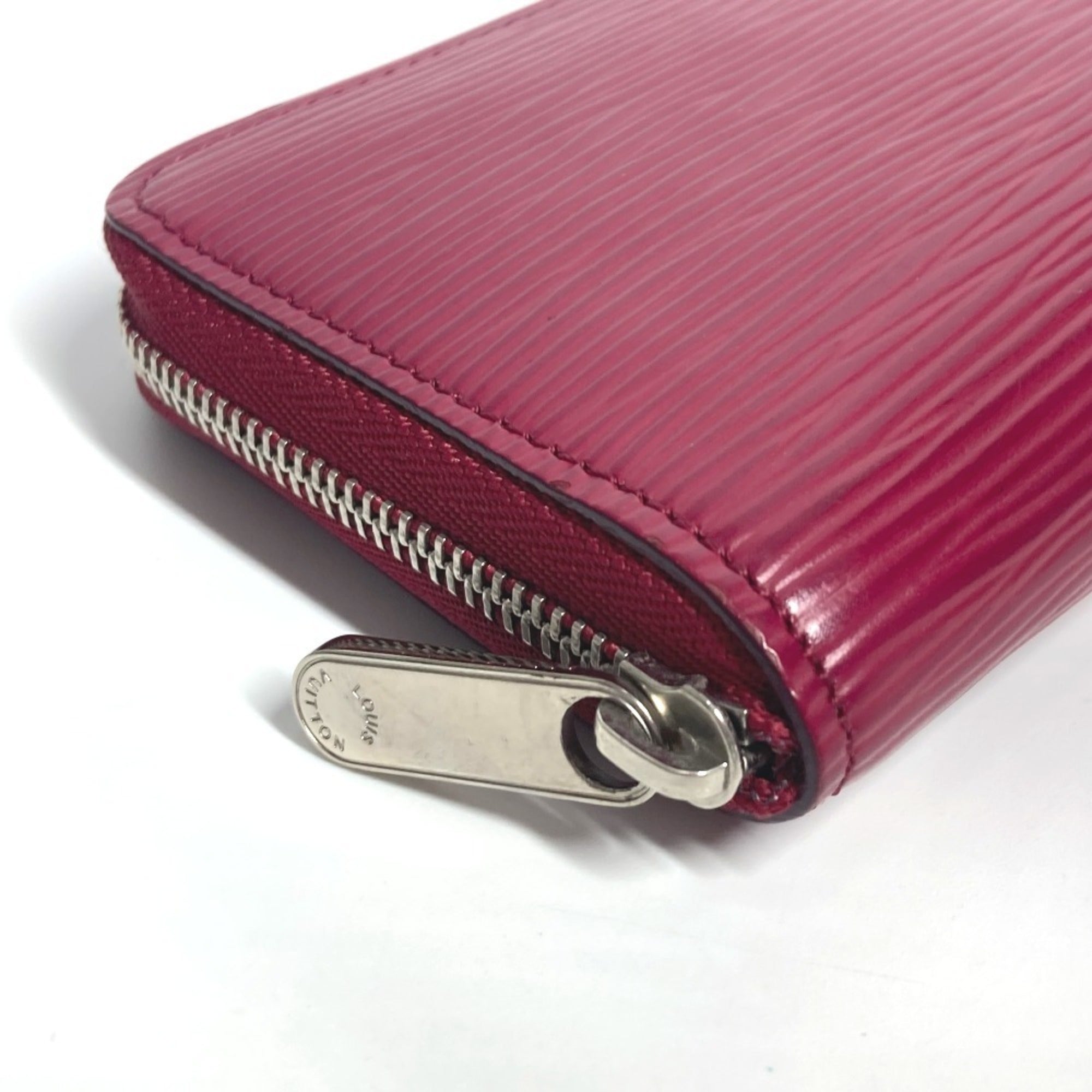 Louis Vuitton Epi Fuchsia Pink Epi Leather Coin Purse/Coin Case (Pre-Owned)