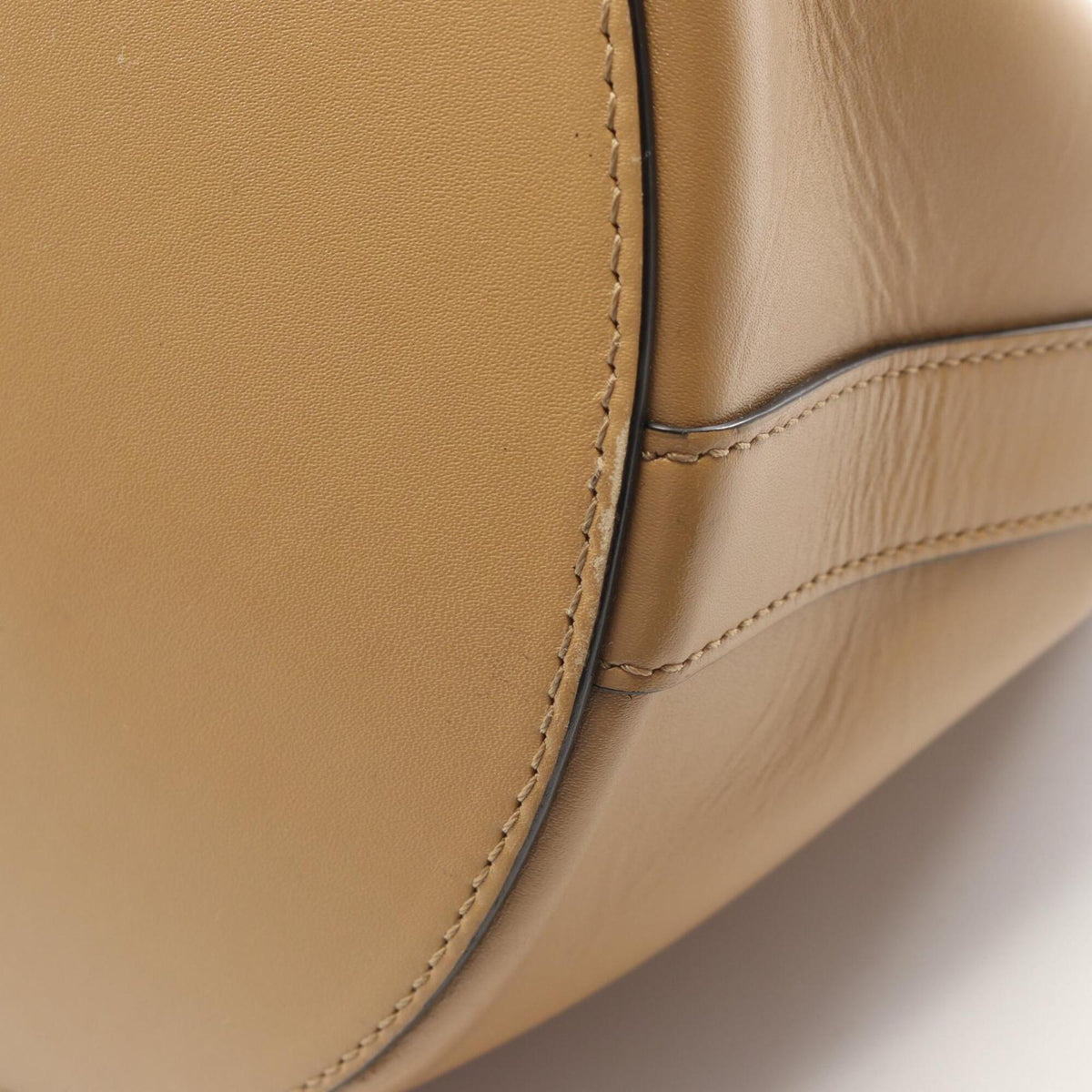 Celine Beige Leather Handbag Shoulder Bag (Pre-Owned)