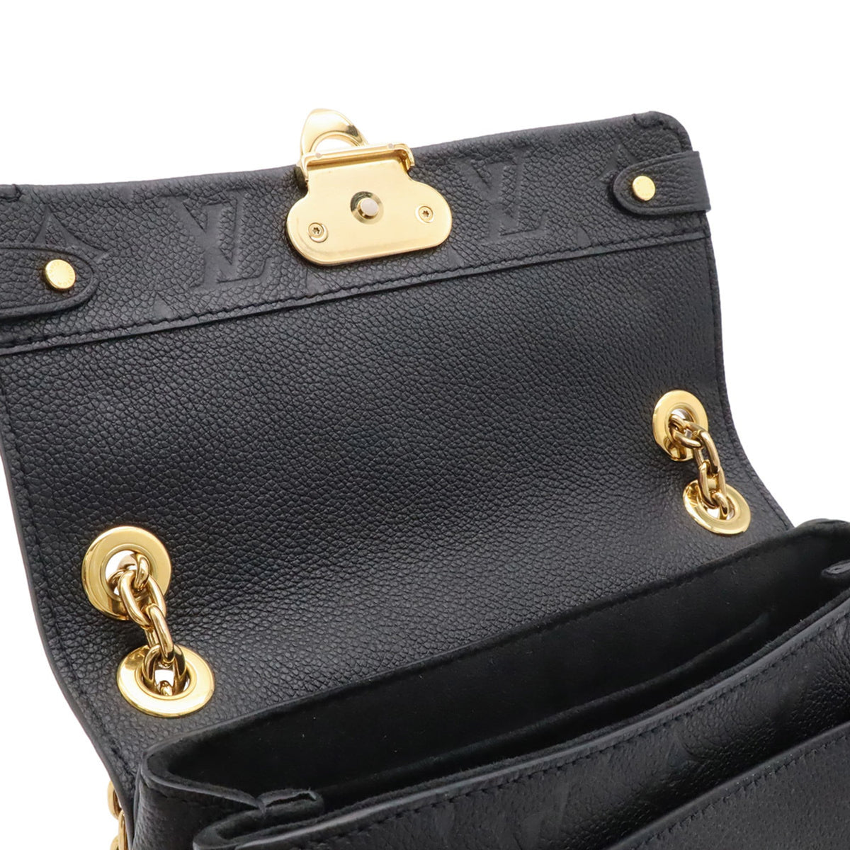 Louis Vuitton Noir Leather Shoulder Bag (Pre-Owned)