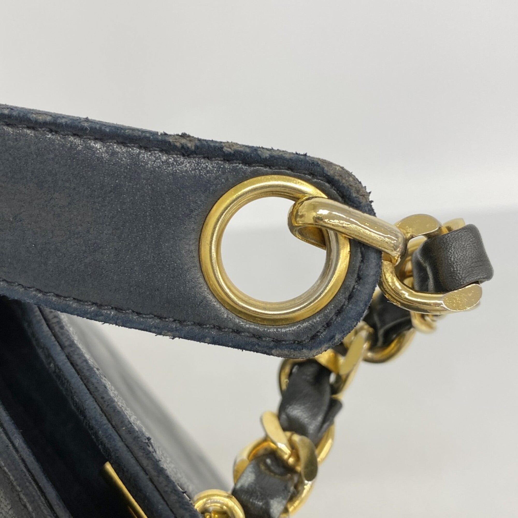 Chanel Black Leather Tote Bag (Pre-Owned)