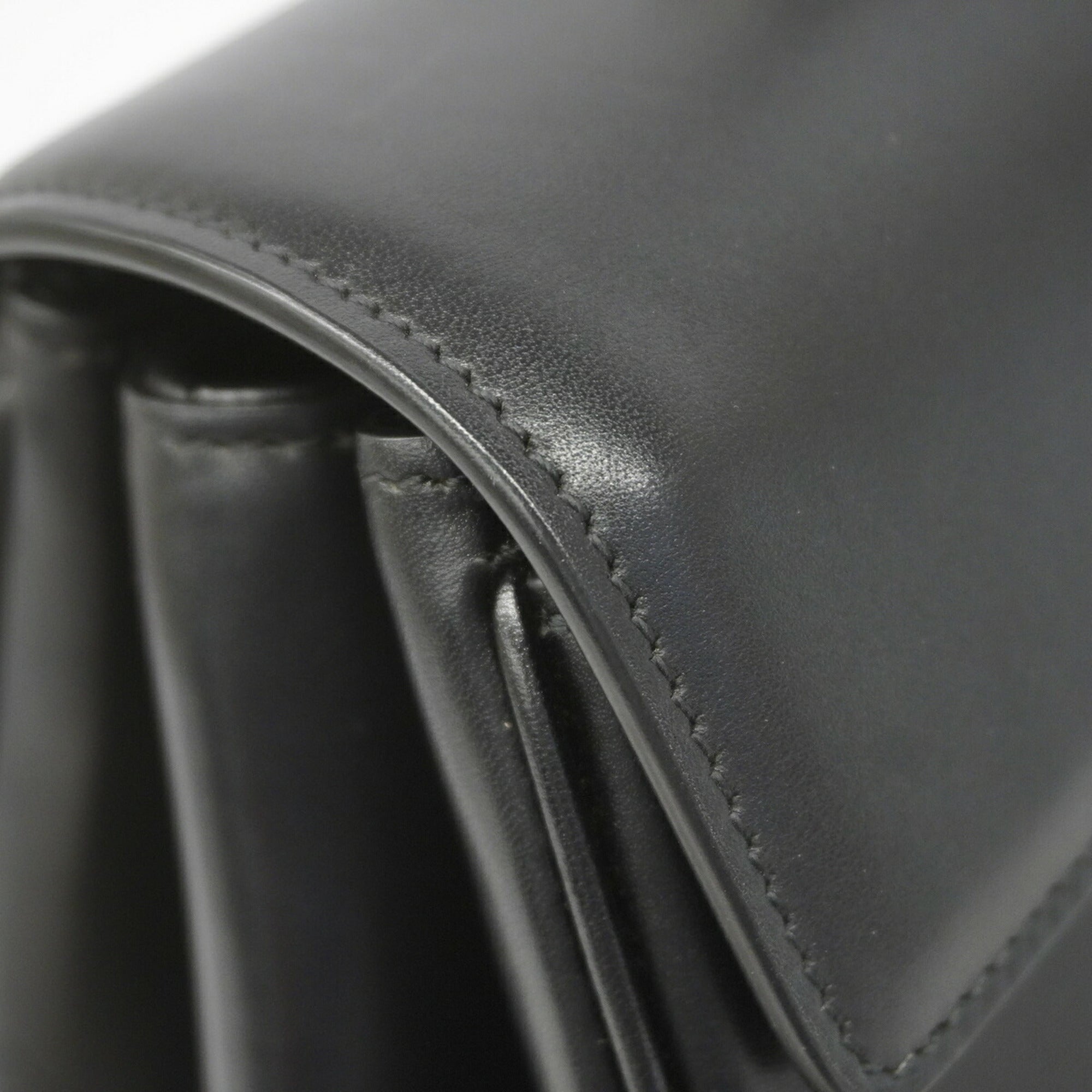 Celine Black Leather Handbag (Pre-Owned)