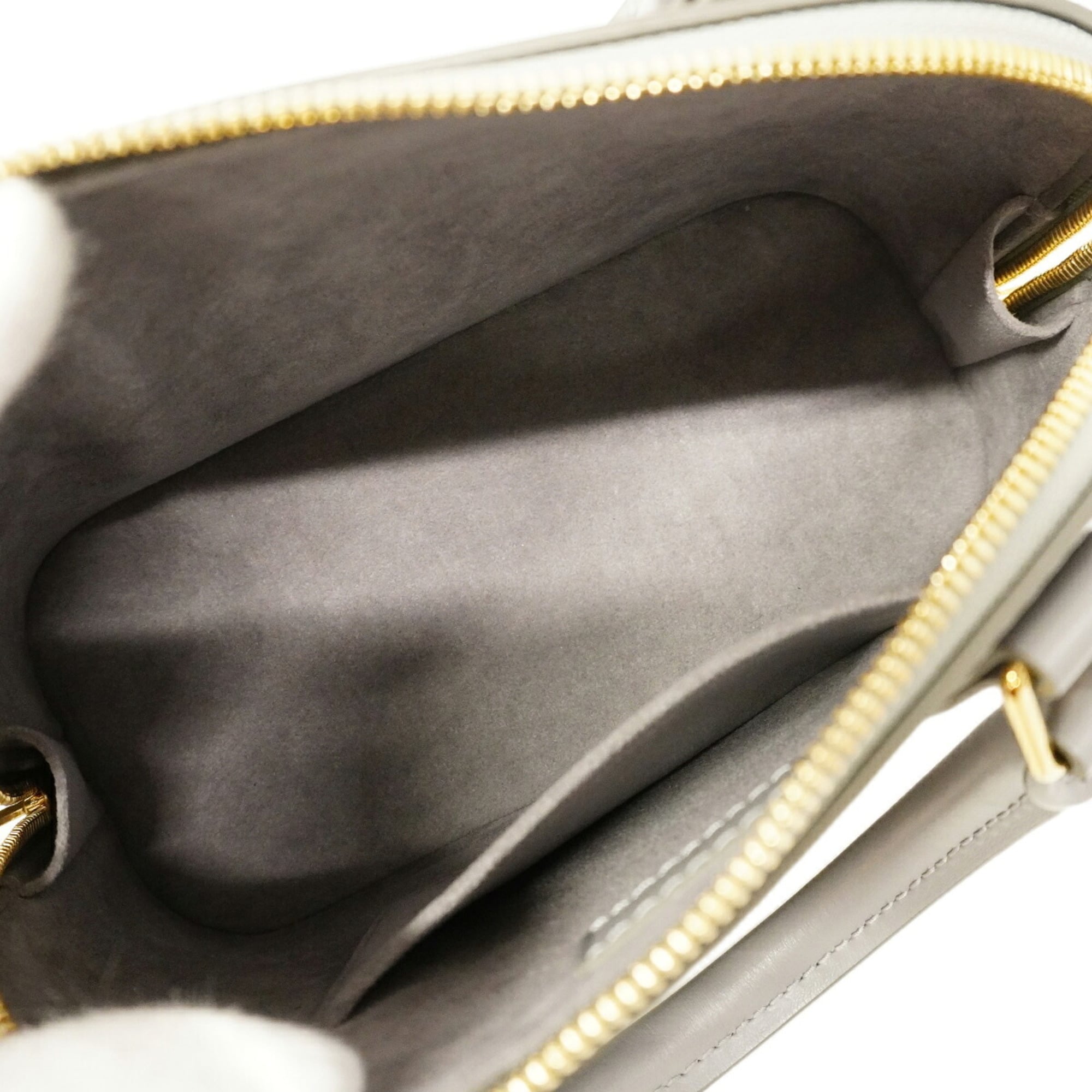 Louis Vuitton Gray Handbag (Pre-Owned)