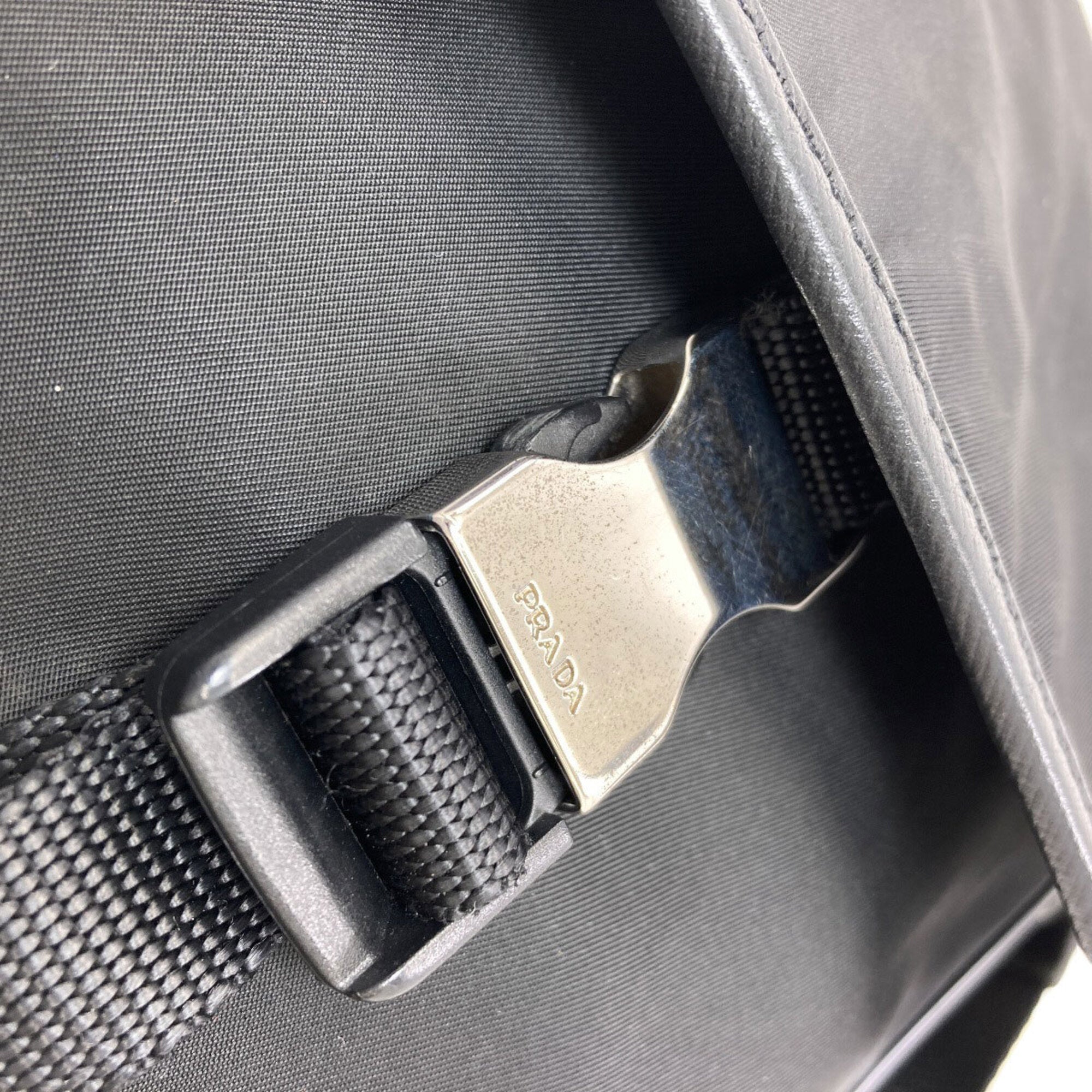 Prada Black Nylon Shoulder Bag (Pre-Owned)
