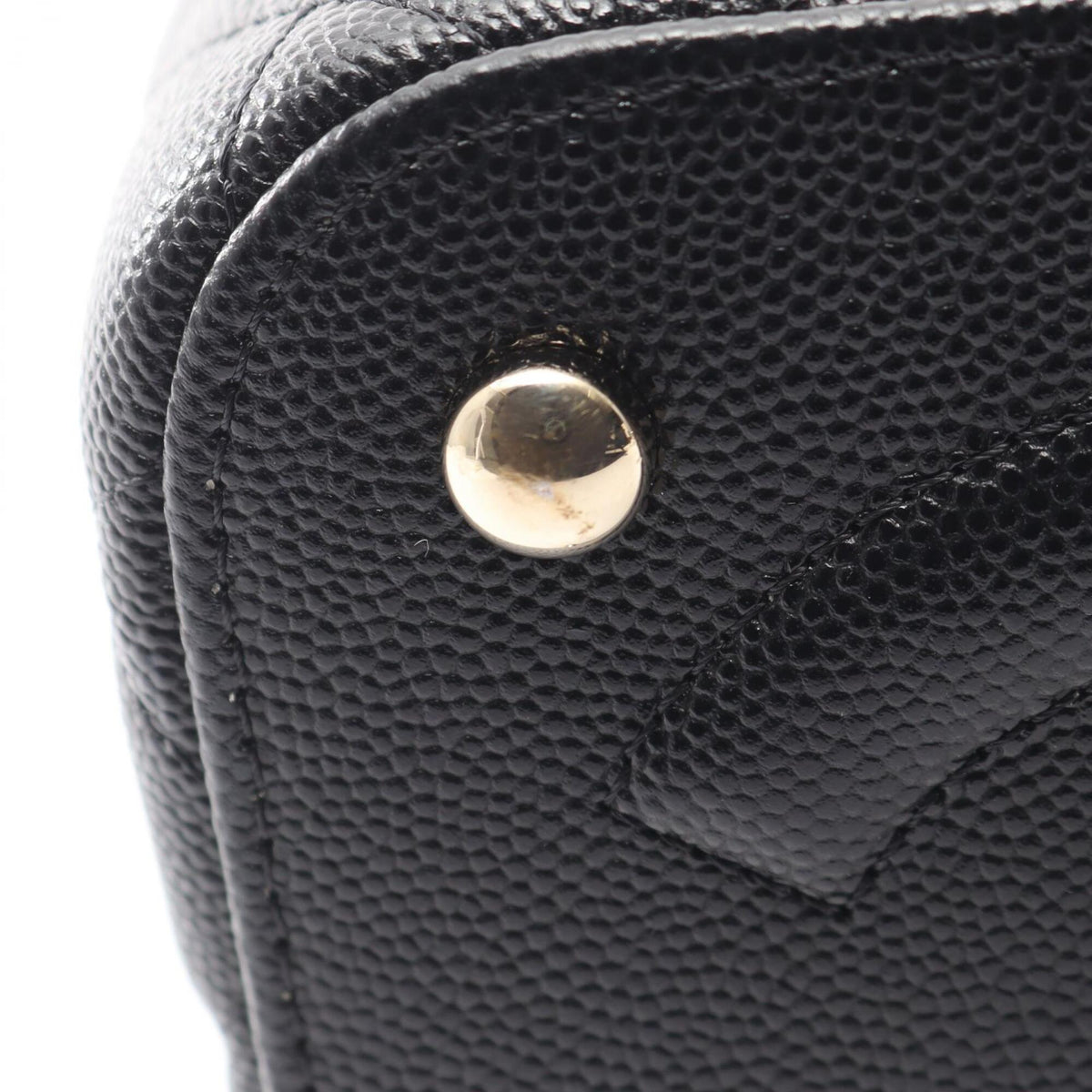 Chanel Matelasse Black Grained Calfskin Shoulder Bag (Pre-Owned)