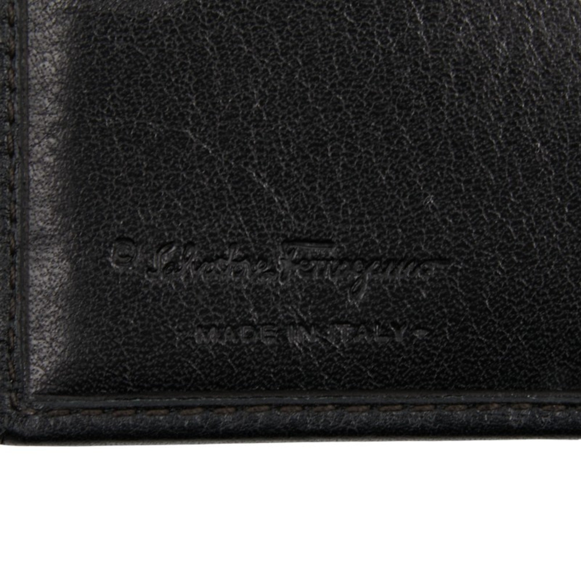 Salvatore Ferragamo Black Leather Wallet (Bi-Fold) (Pre-Owned)