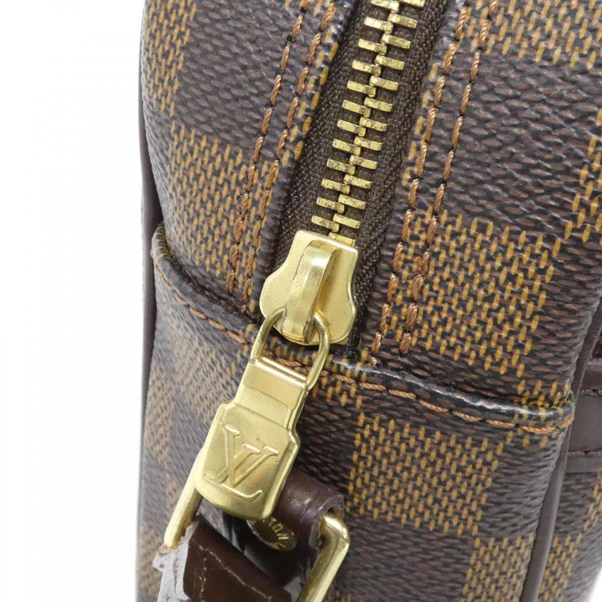 Louis Vuitton Brown Coated Canvas Shoulder Bag (Pre-Owned)