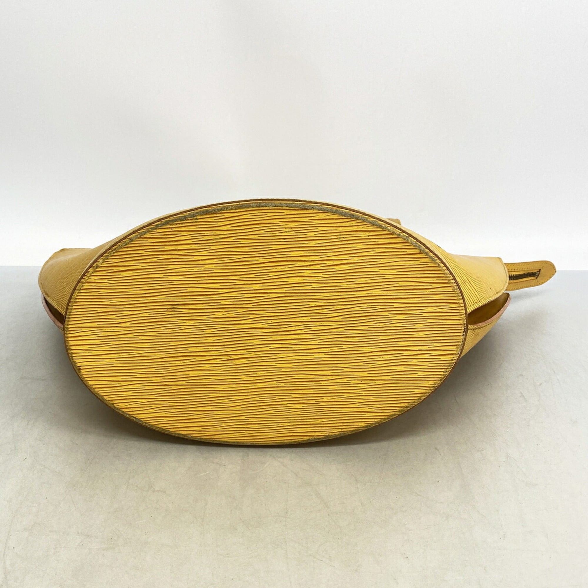 Louis Vuitton Jaune Shoulder Bag (Pre-Owned)