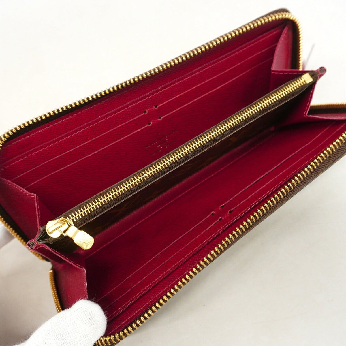 Louis Vuitton Fuchsia Long Wallet (Bi-Fold) (Pre-Owned)
