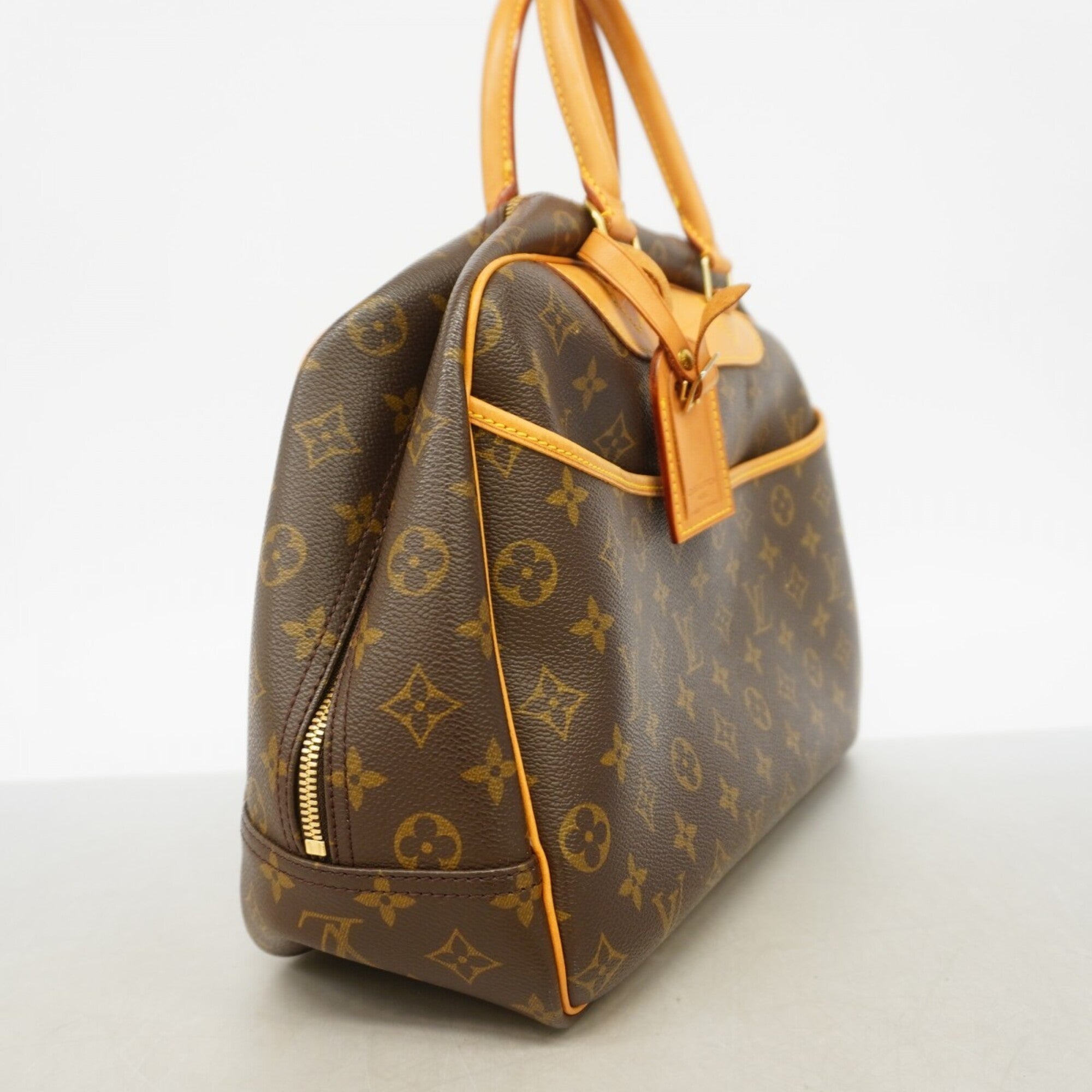 Louis Vuitton Brown Handbag (Pre-Owned)