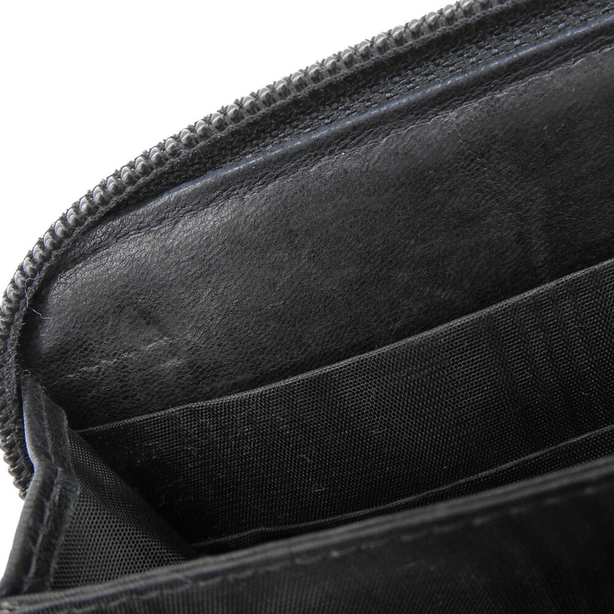 Chanel Black Grained Calfskin Long Wallet (Bi-Fold) (Pre-Owned)