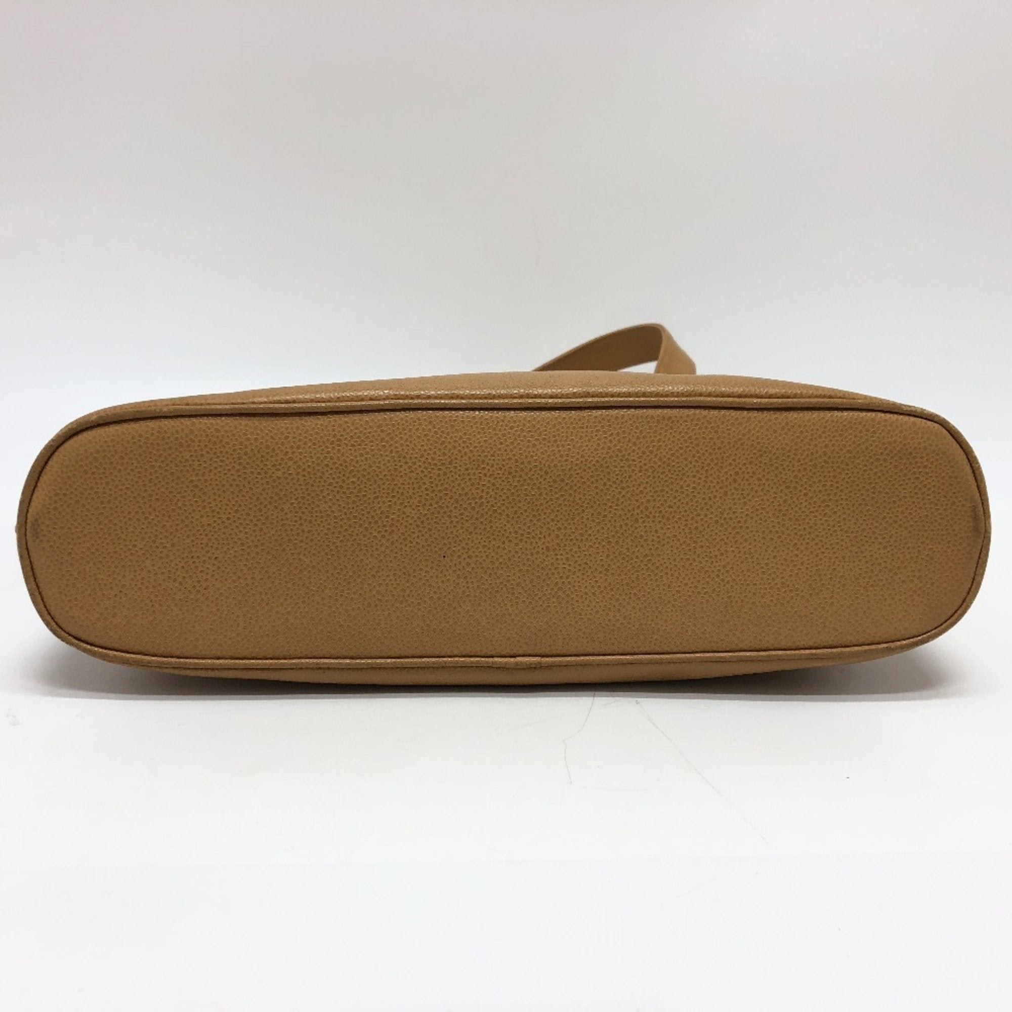 Chanel Beige Grained Calfskin Tote Bag (Pre-Owned)