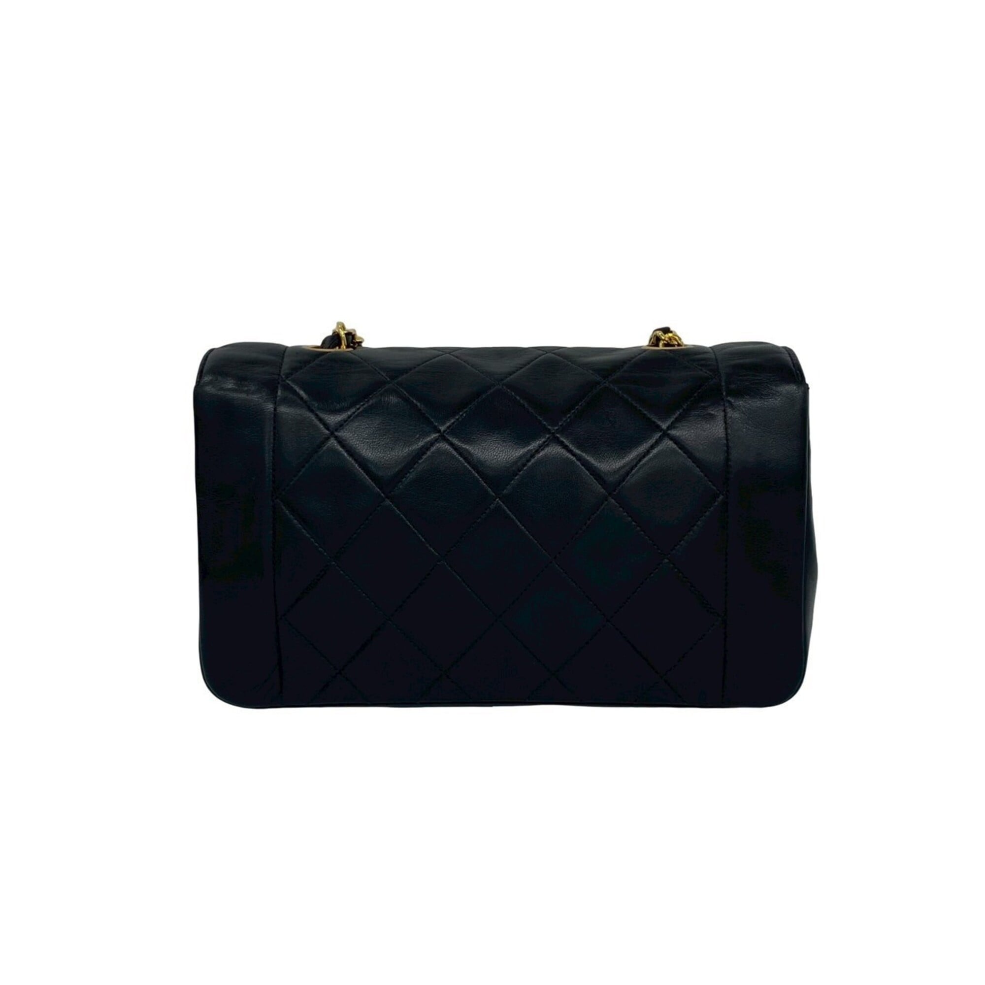 Chanel Black Leather Shoulder Bag (Pre-Owned)