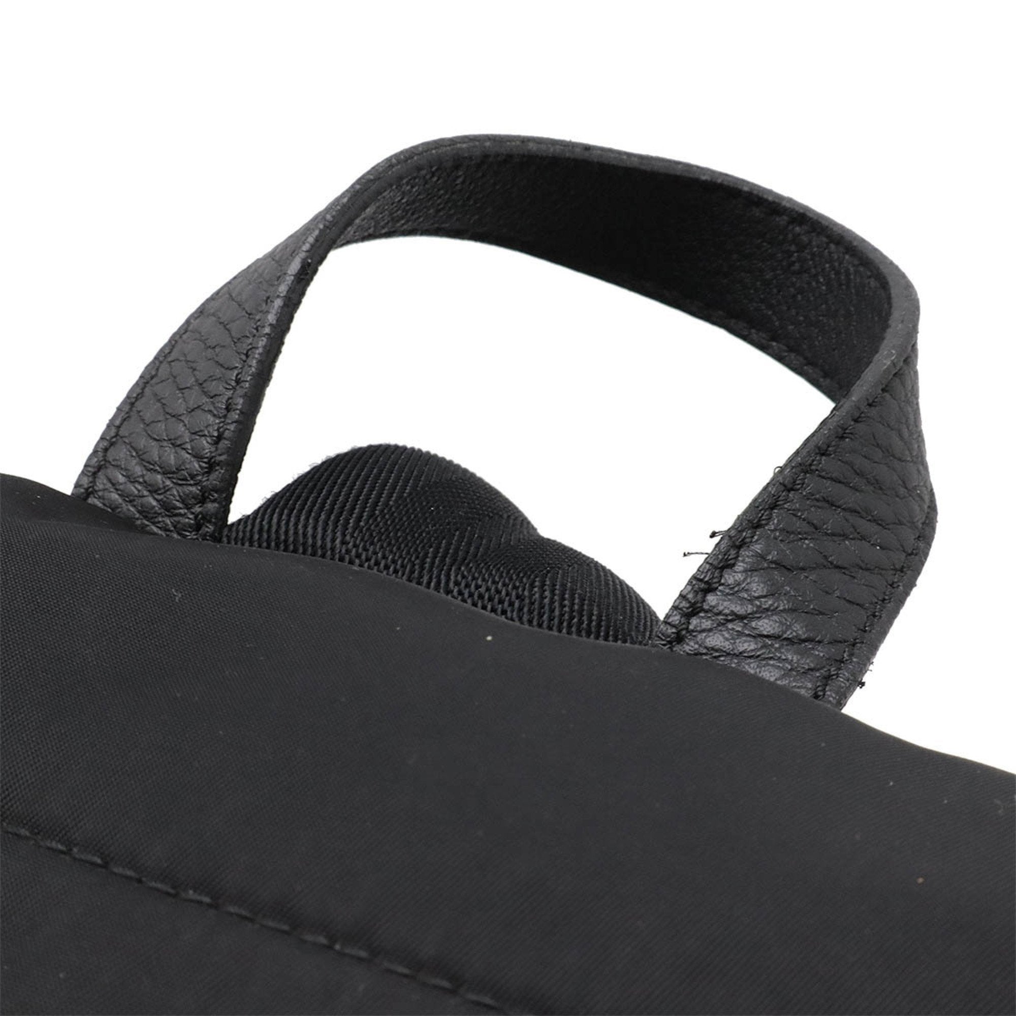 Fendi Black Nylon Leather Shoulder Bag Sling Bag (Pre-Owned)