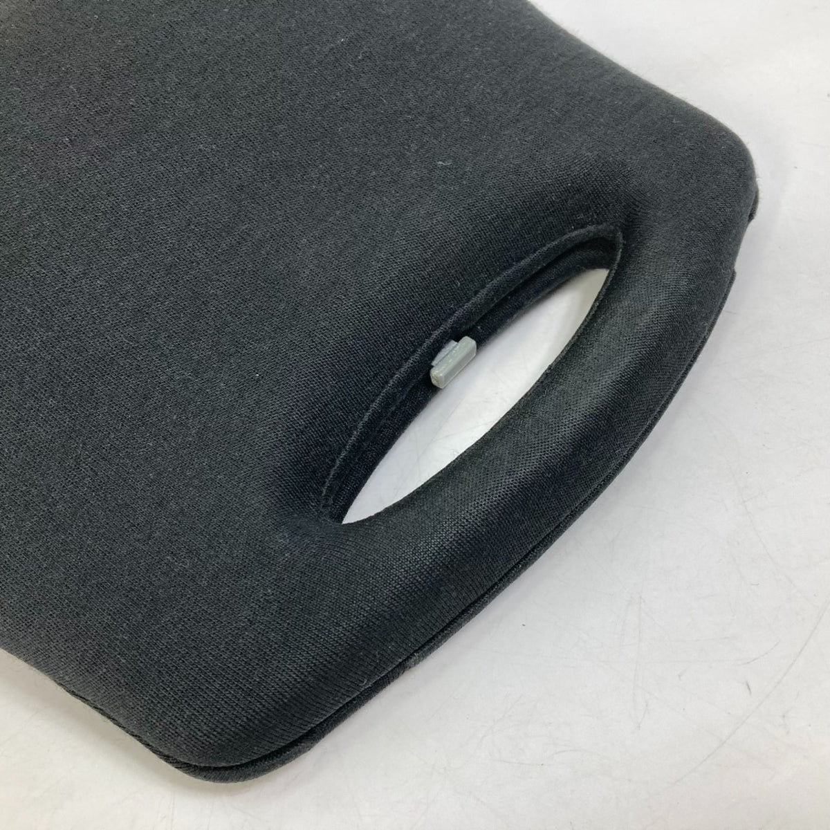 Chanel Black Cloth Handbag (Pre-Owned)