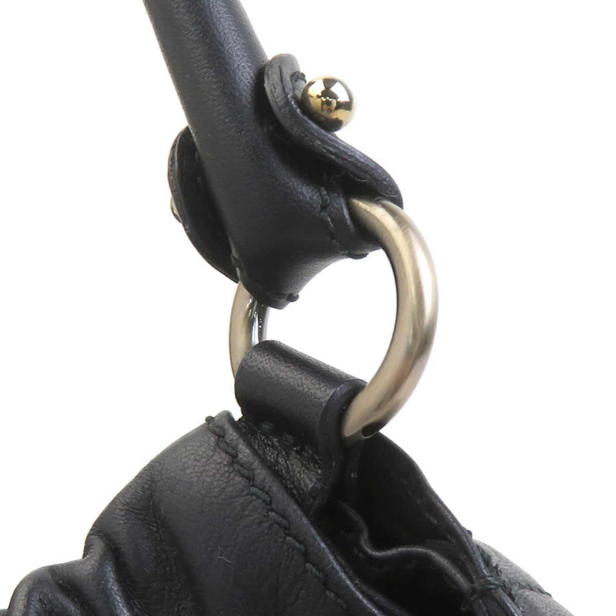 Salvatore Ferragamo Black Leather Shoulder Bag (Pre-Owned)