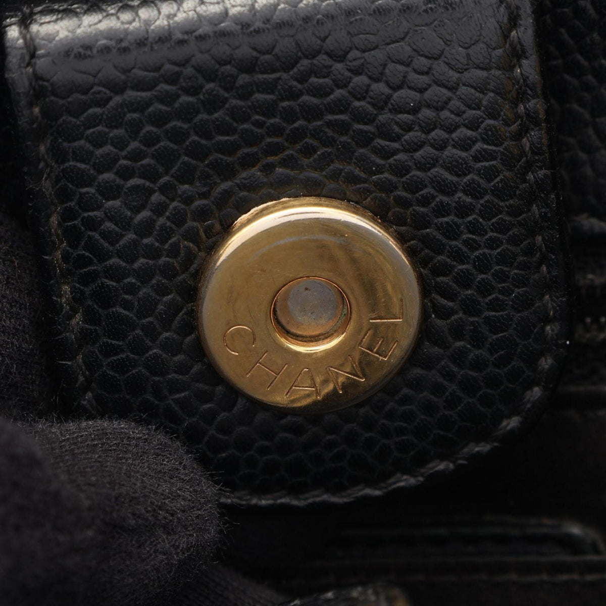 Chanel Black Grained Calfskin Handbag Tote Bag (Pre-Owned)