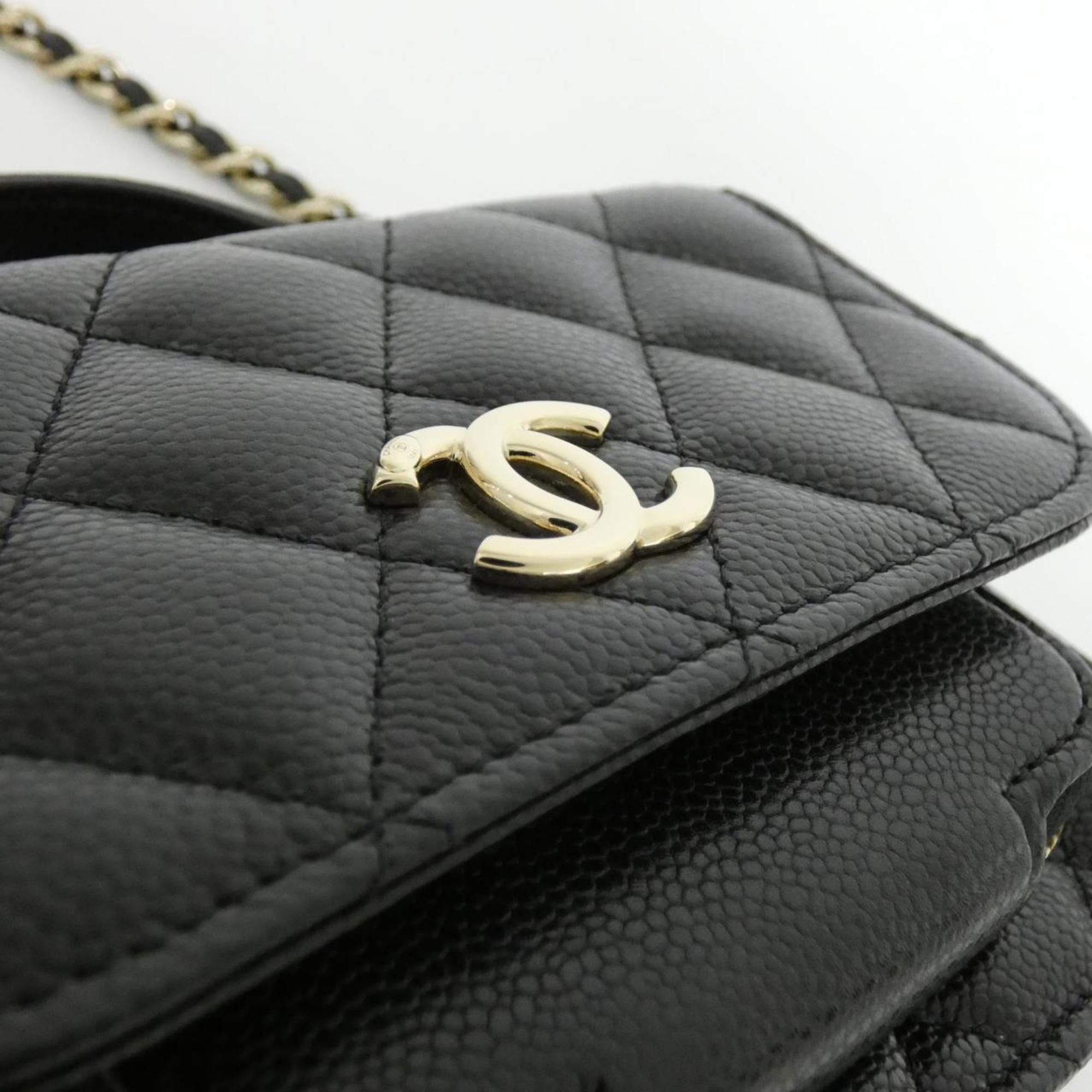 Chanel Black Grained Calfskin Shoulder Bag (Pre-Owned)