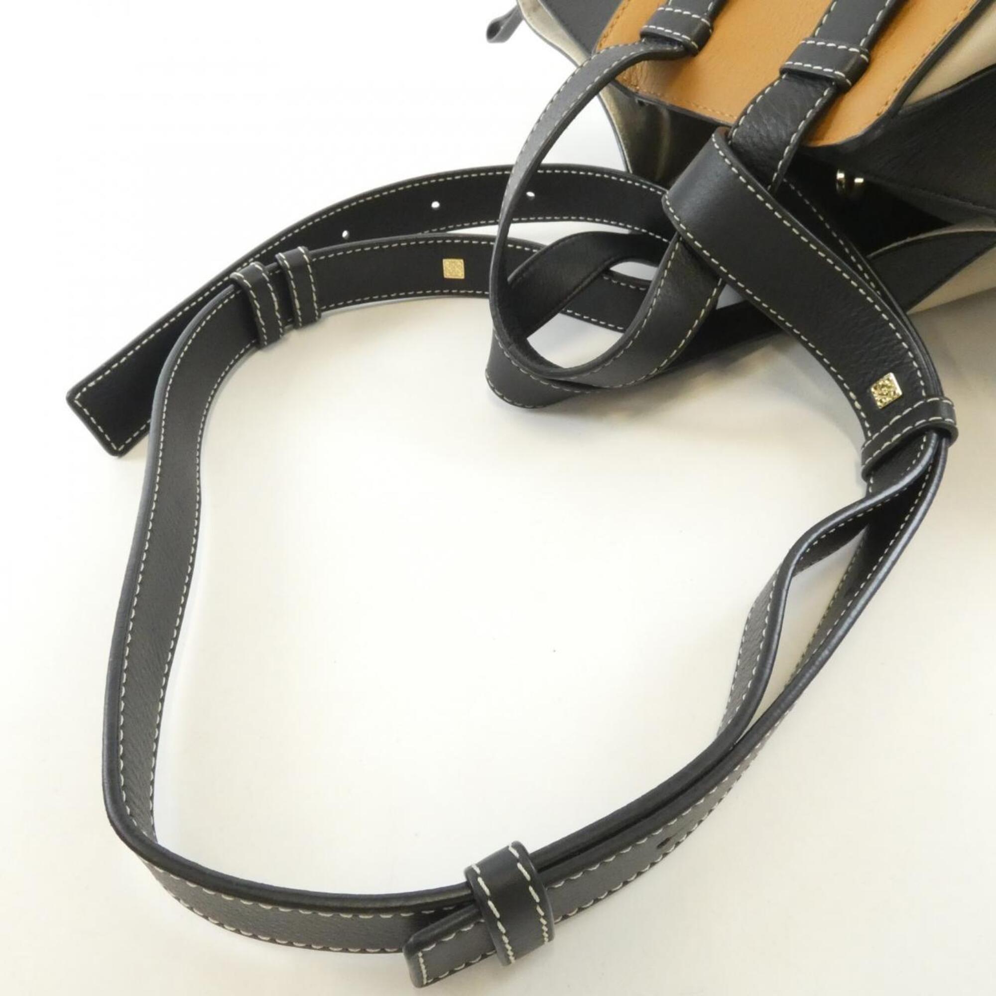 Loewe Hammock Multi-Color Leather Shoulder Bag (Pre-Owned)