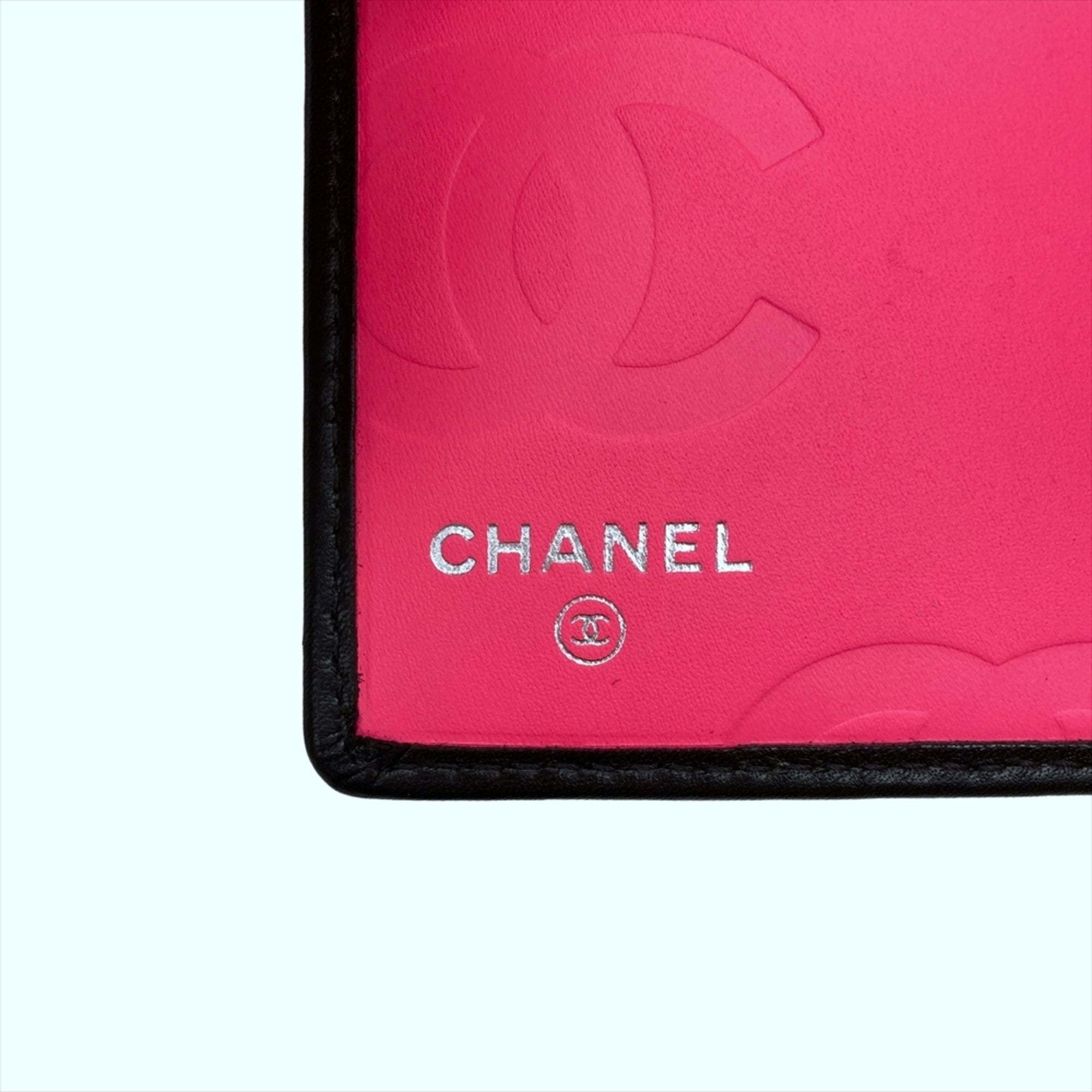 Chanel Black Leather Long Wallet (Bi-Fold) (Pre-Owned)