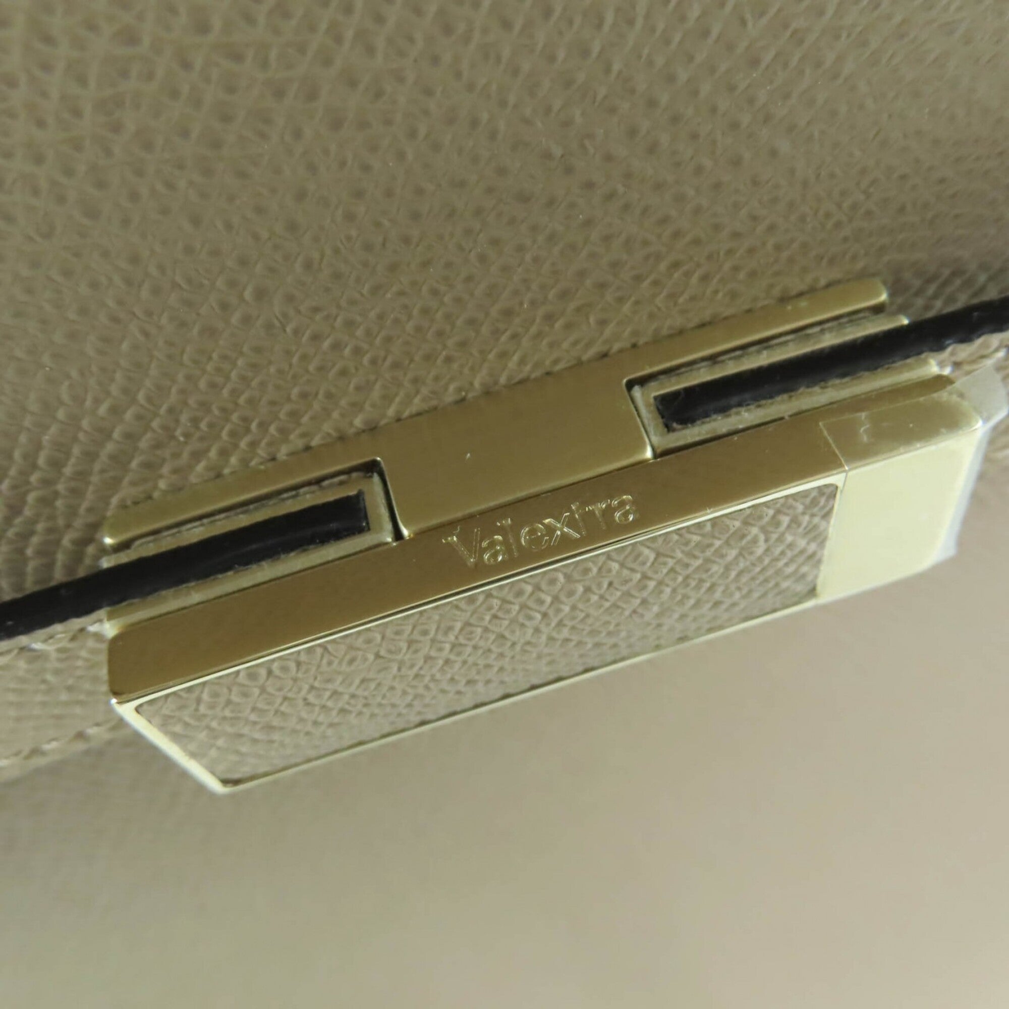 Valextra Grayish Handbag (Pre-Owned)