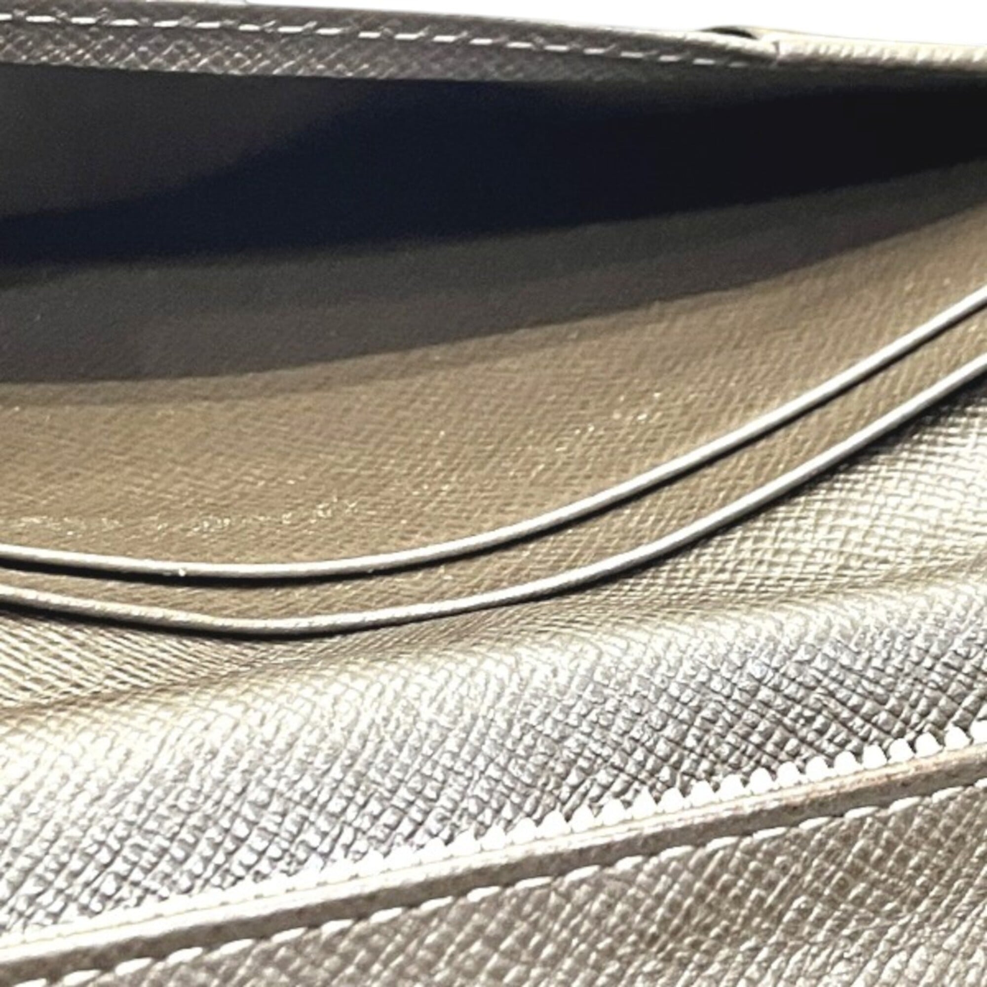 Louis Vuitton Brown Leather Wallet (Bi-Fold) (Pre-Owned)
