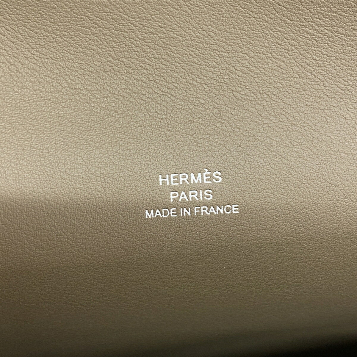 Hermes Etoupe Gray Shoulder Bag (Pre-Owned)