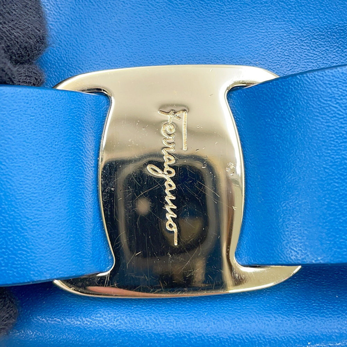 Salvatore Ferragamo Blue Leather Handbag Shoulder Bag (Pre-Owned)