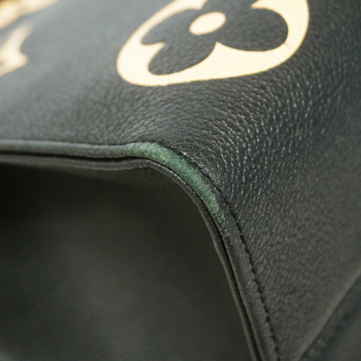 Louis Vuitton Beige Black Tote Bag (Pre-Owned)