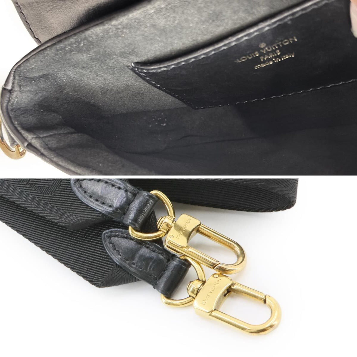 Louis Vuitton Black Leather Handbag Pochette Shoulder Bag (Pre-Owned)